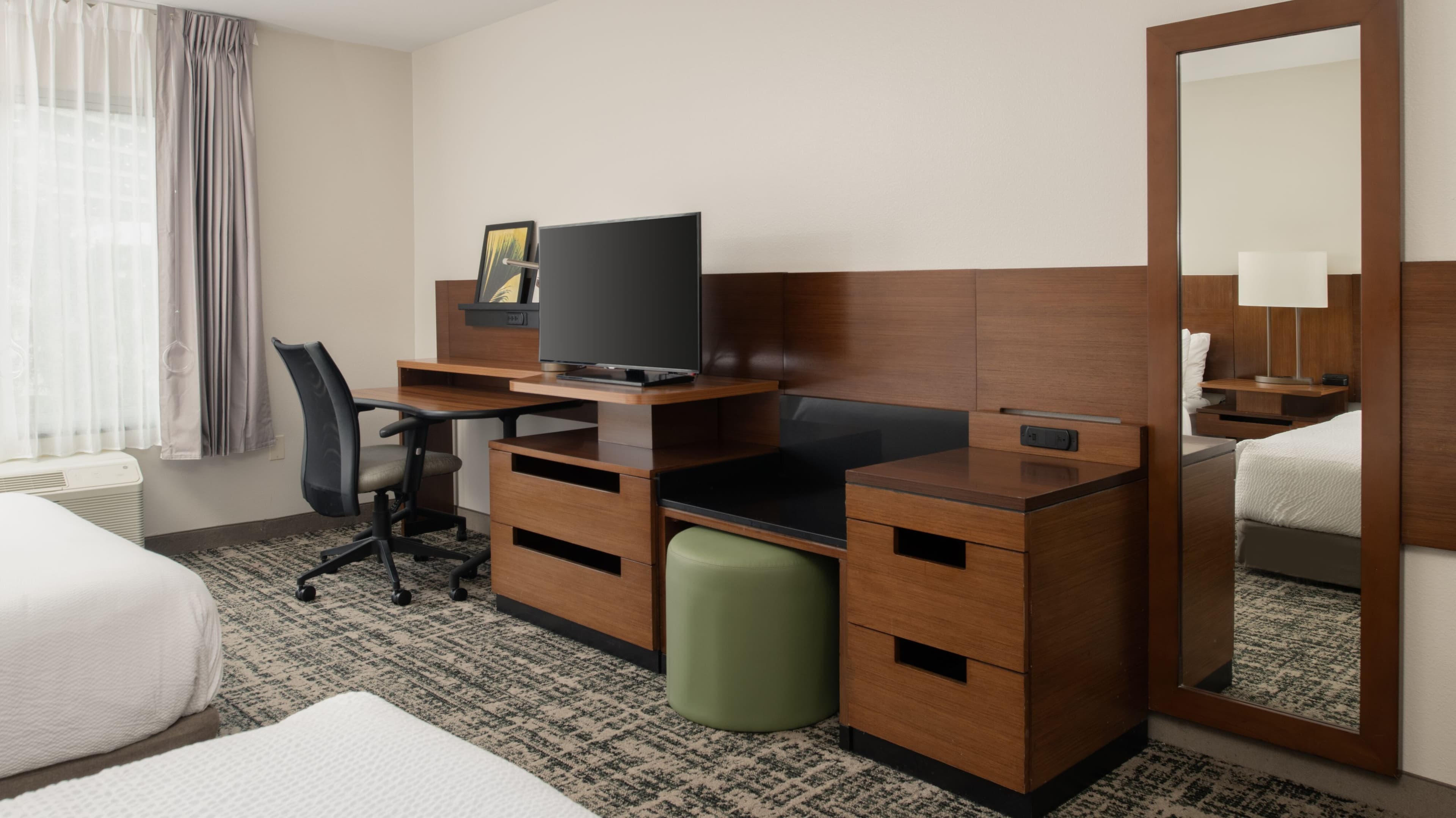 Fairfield Inn & Suites Tampa Westshore/Airport — 14