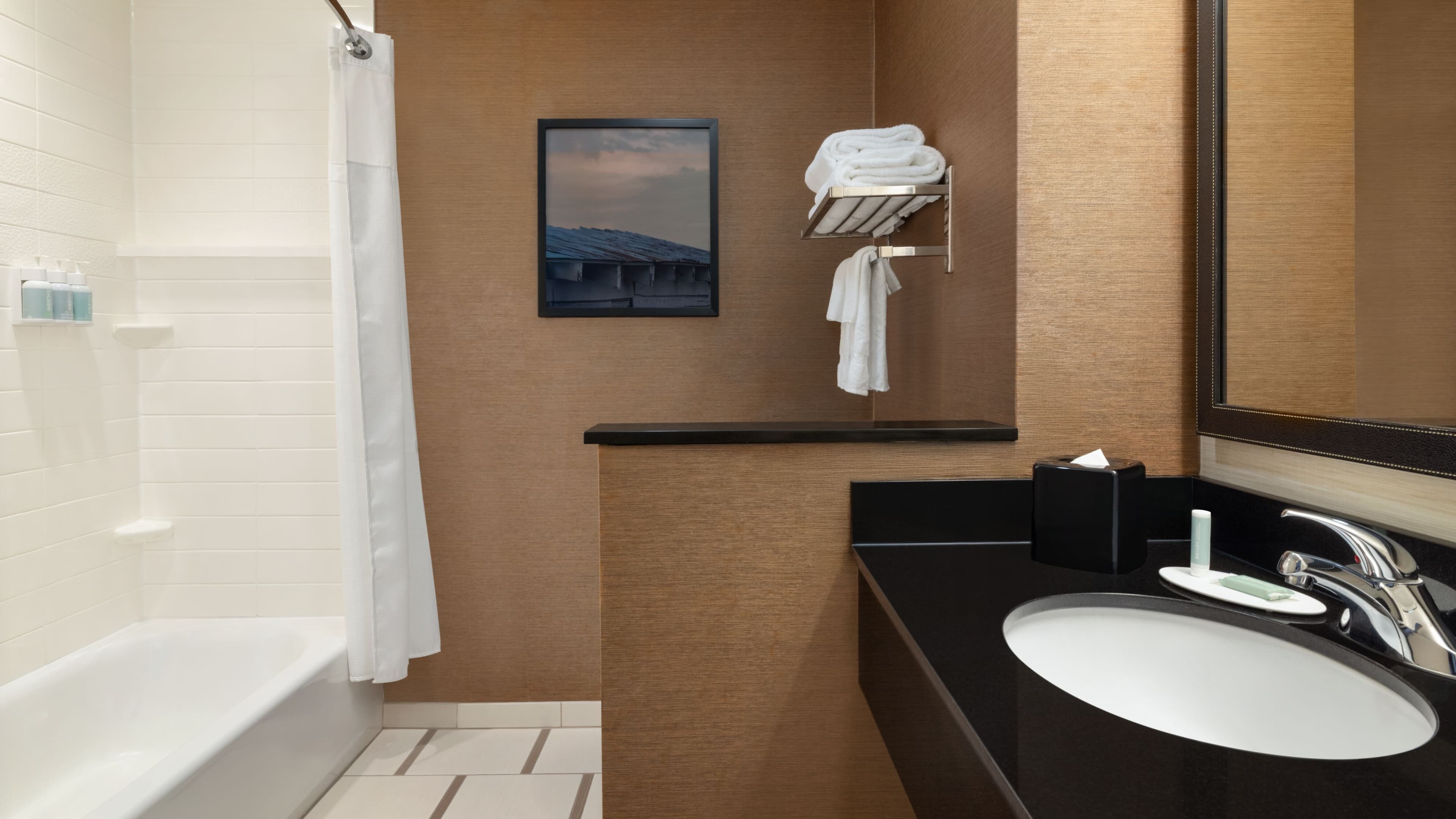 Fairfield Inn & Suites Bristol — 11