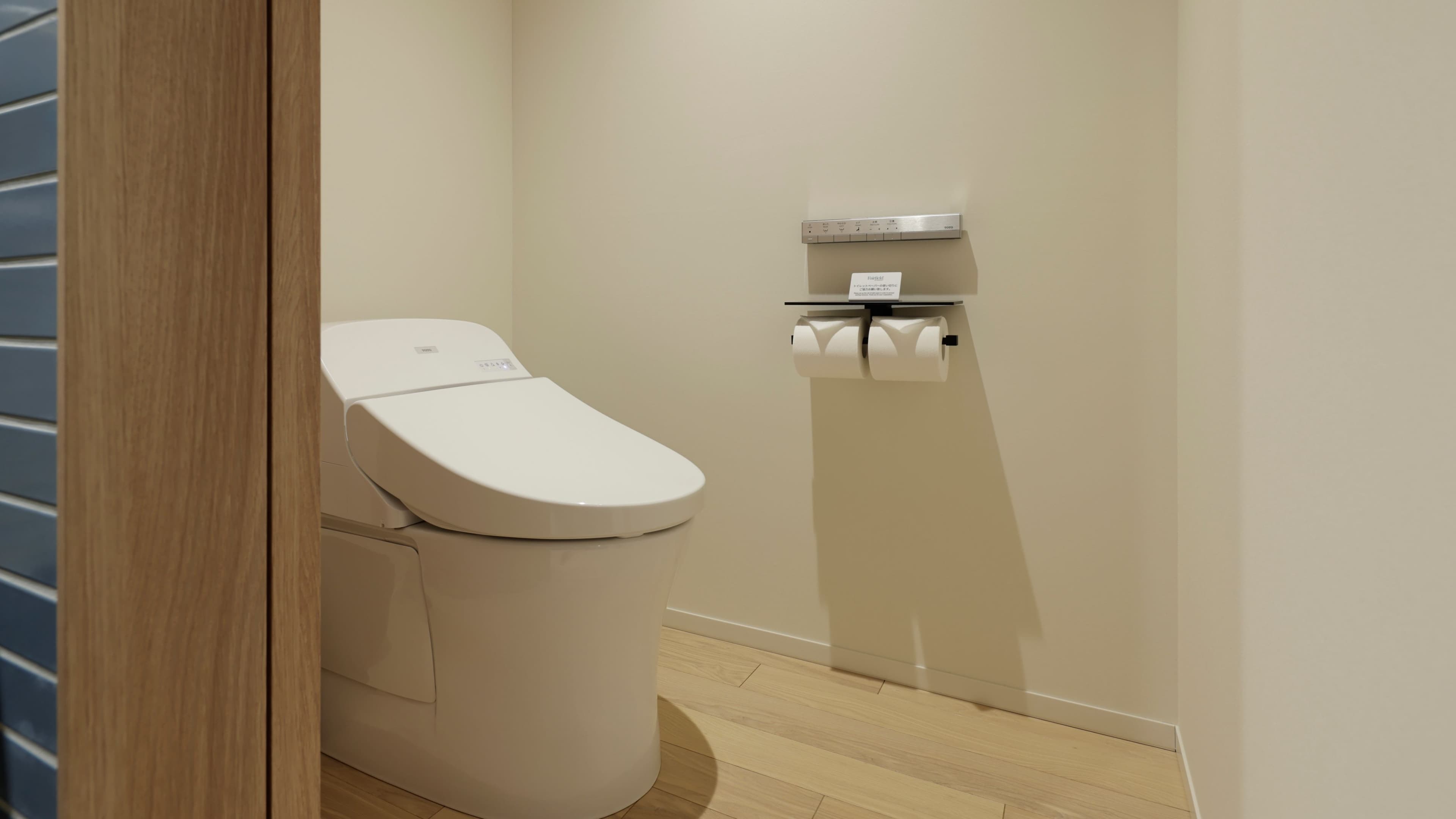Standard - Image 7