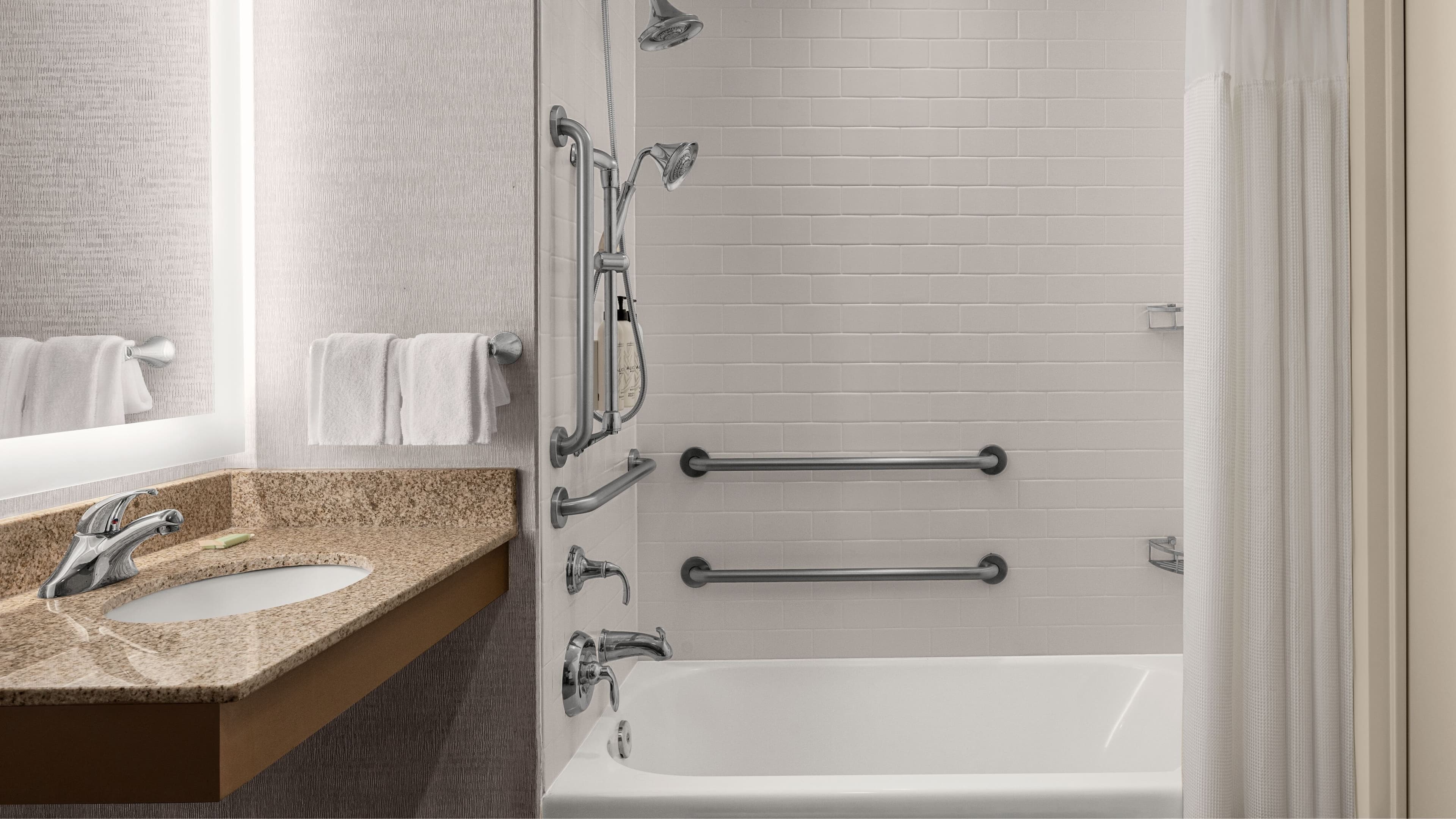 Fairfield Inn & Suites Washington, DC/Downtown — 9