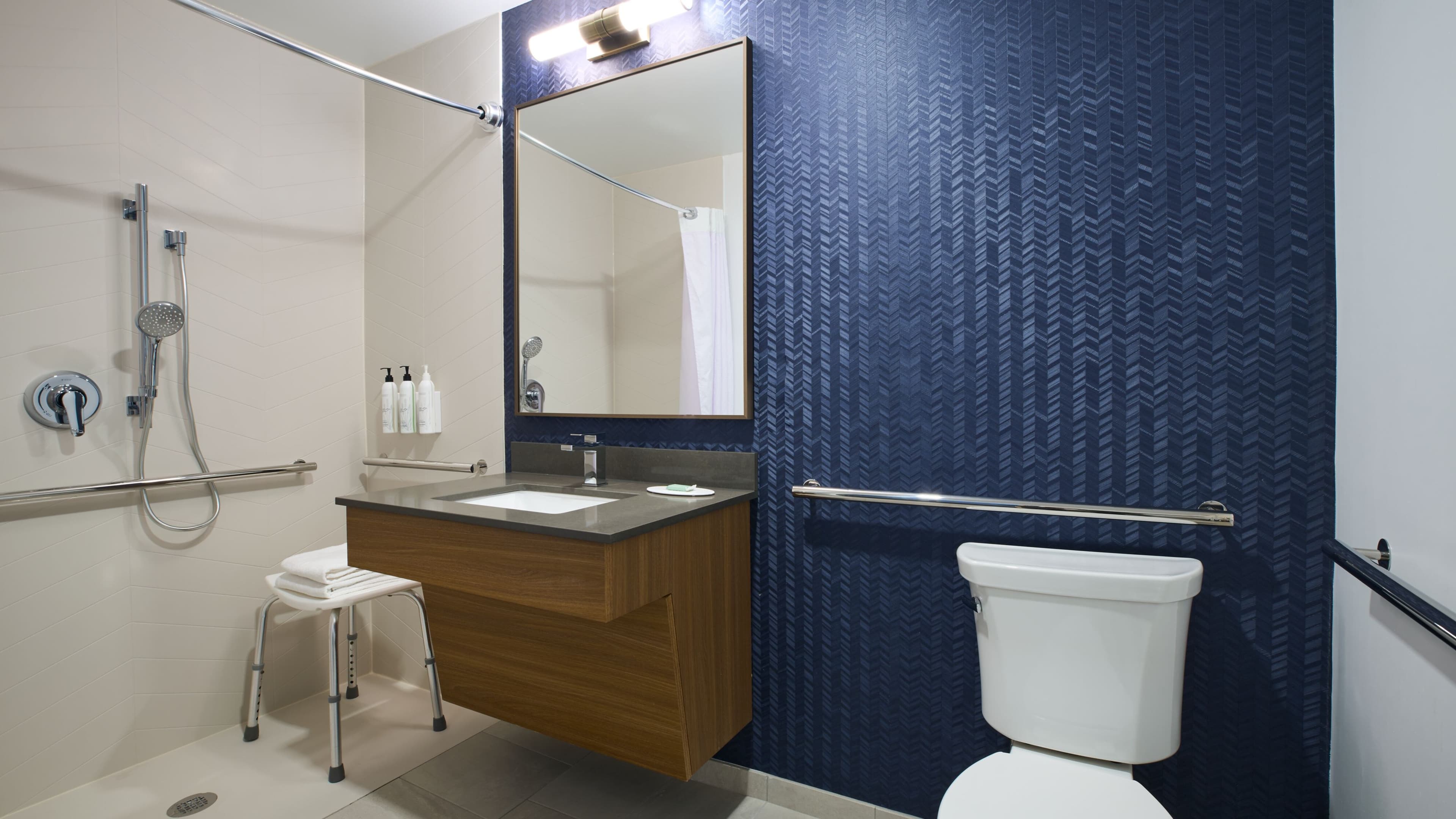 Fairfield Inn & Suites Winchester — 9