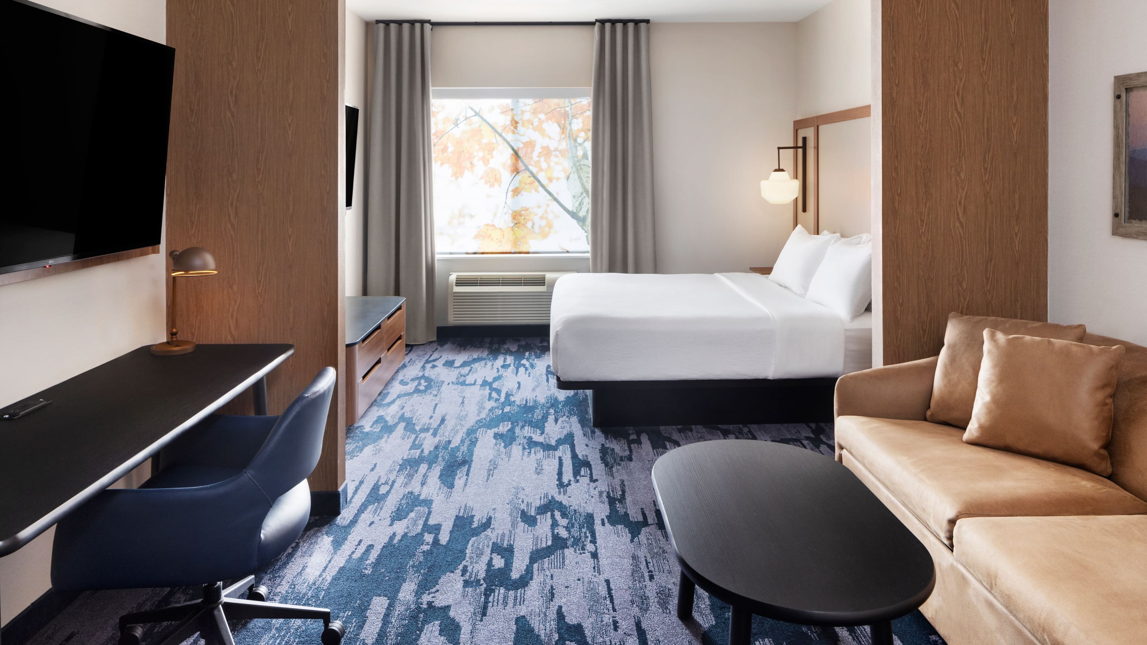Fairfield Inn & Suites West Kelowna - Image 2