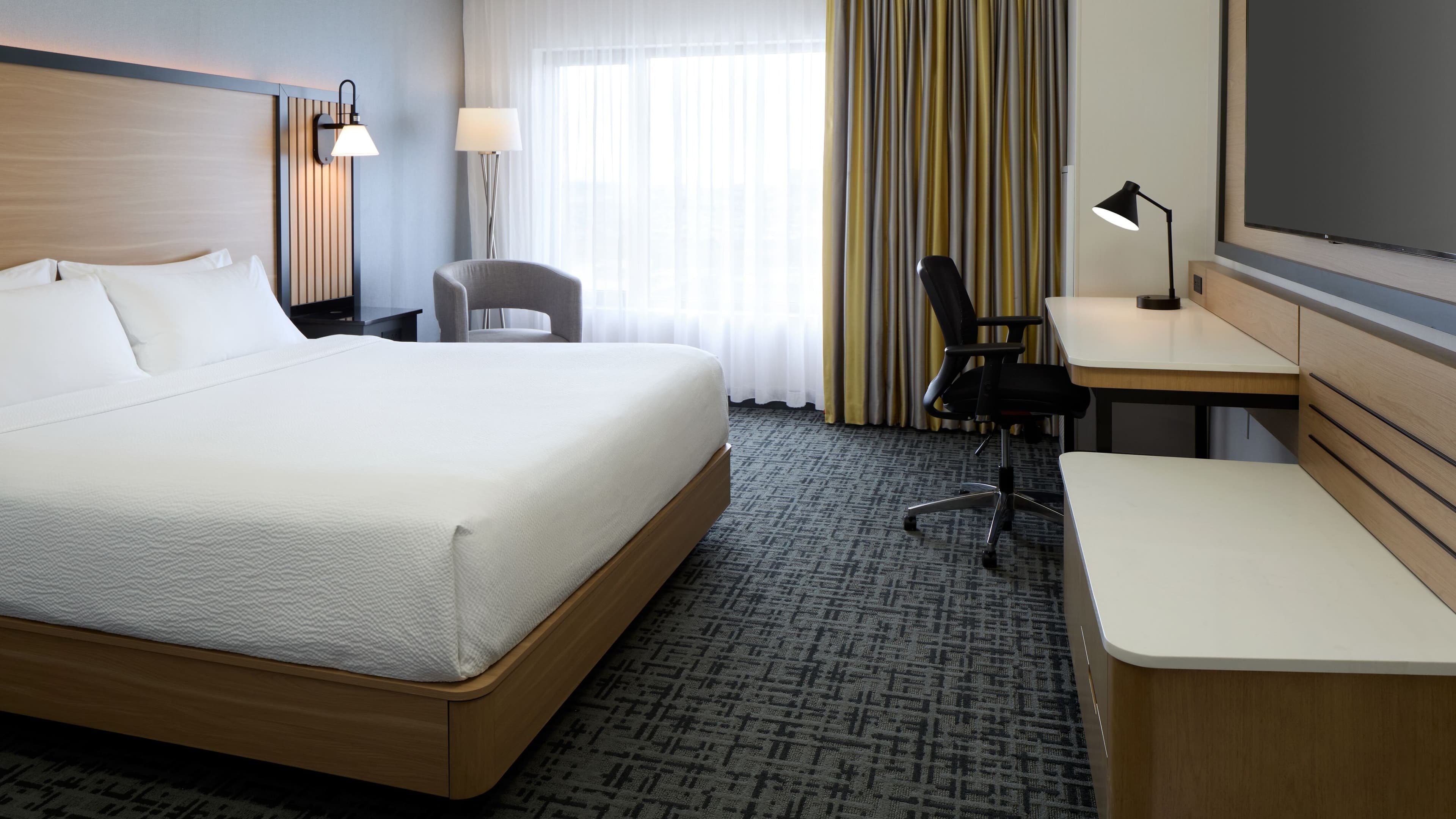 Fairfield Inn & Suites Montreal Airport - Image 2