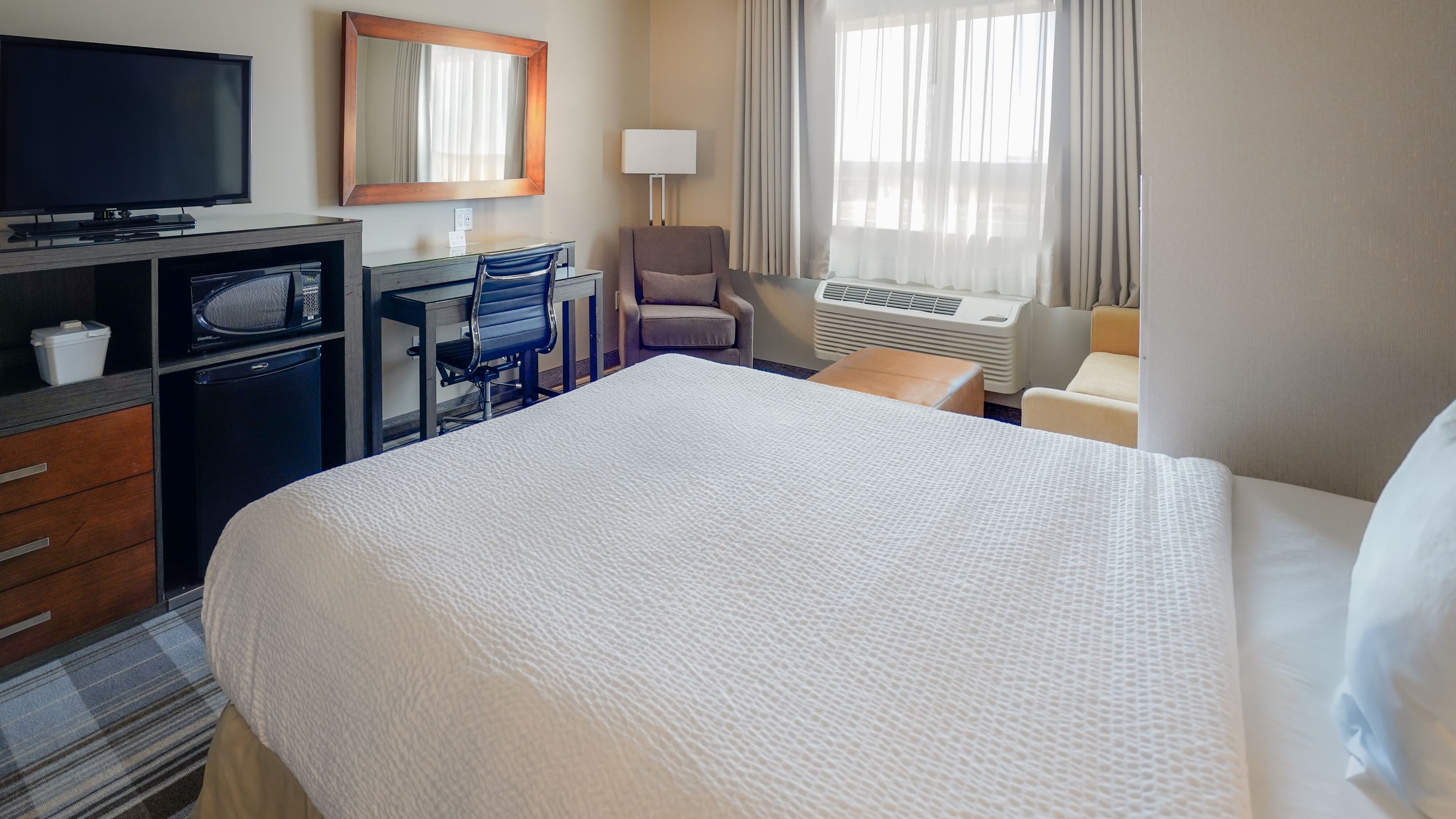 Fairfield Inn & Suites Airdrie — 9