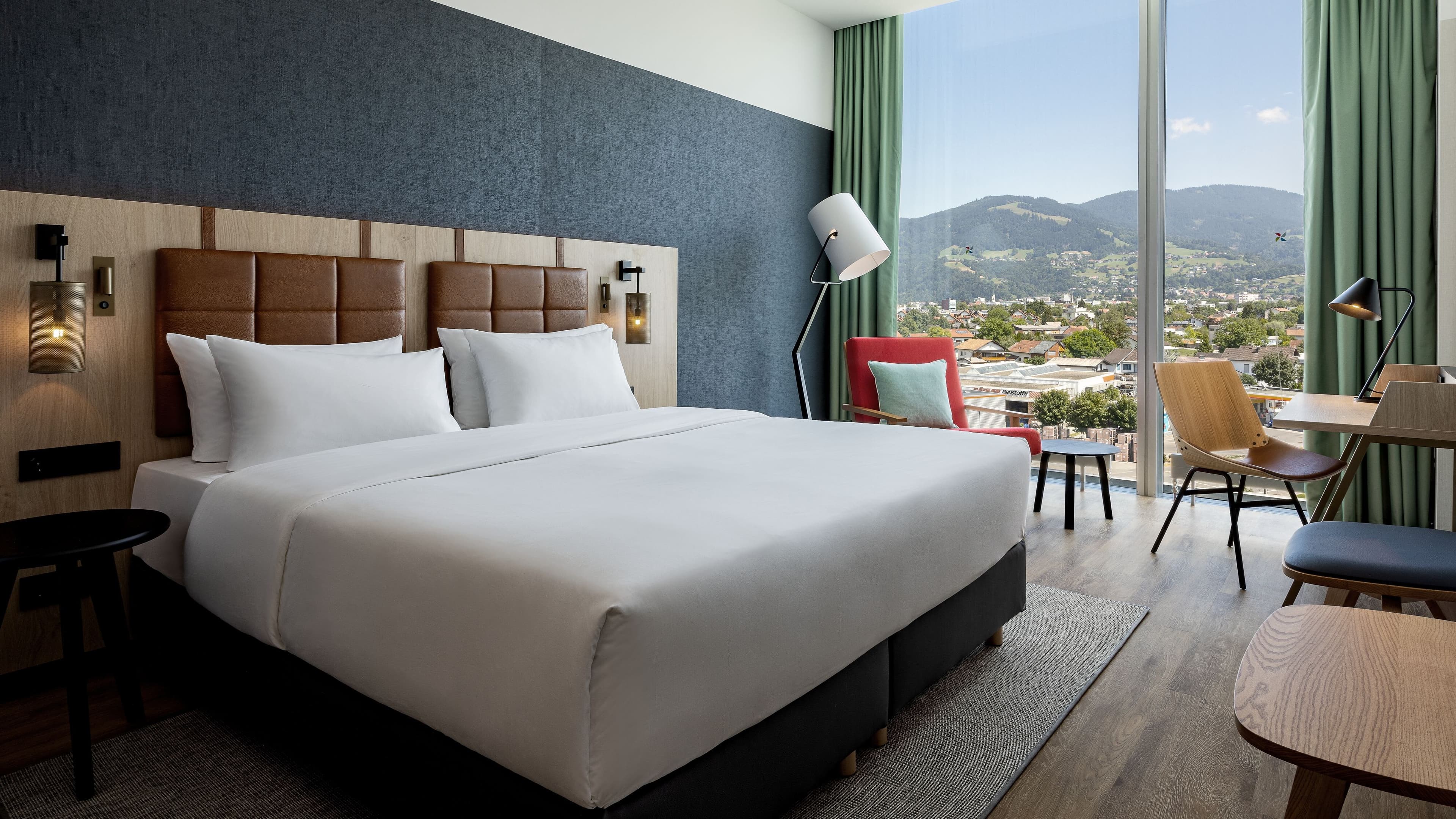 Business Room - Image 1