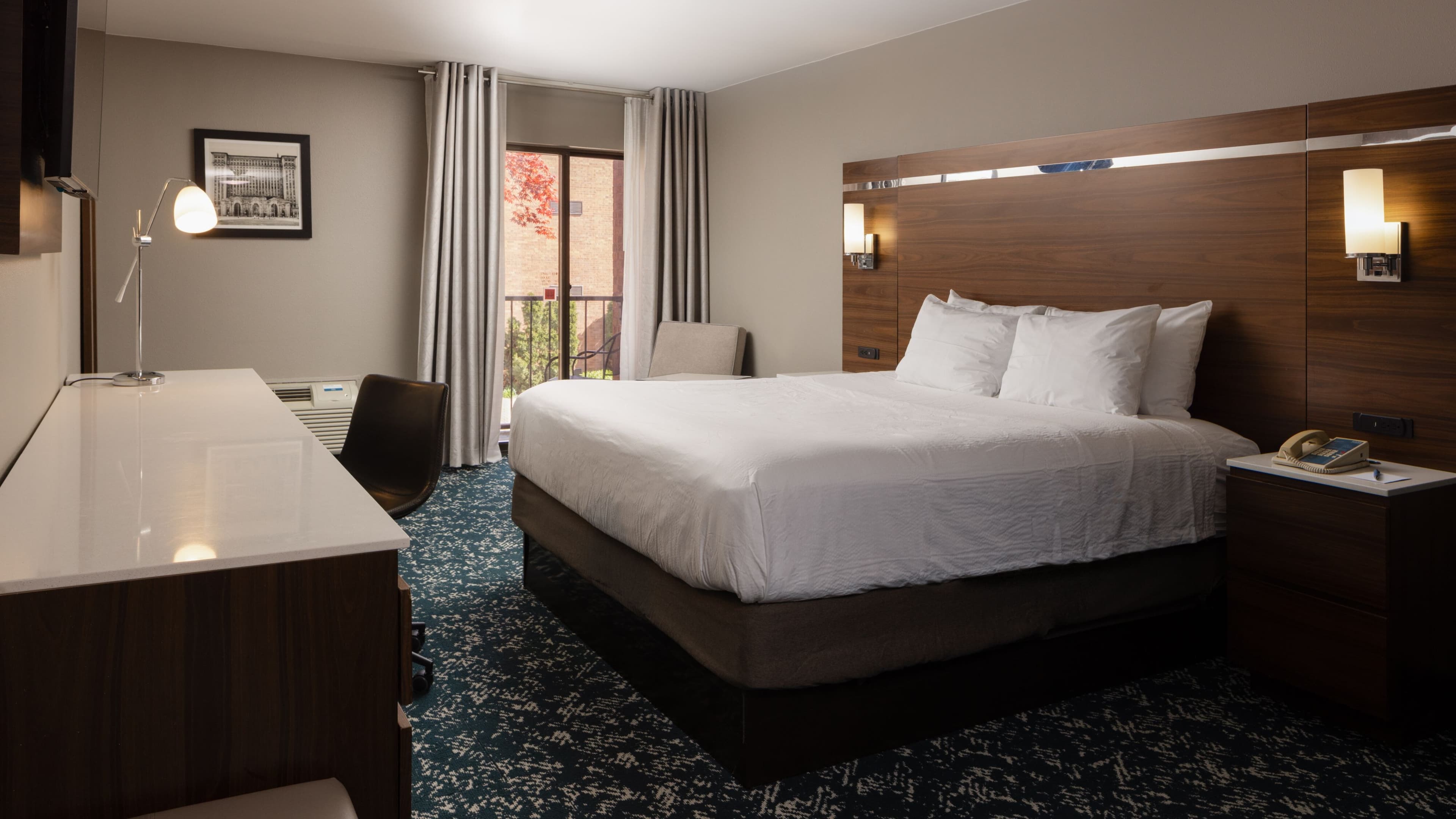 Four Points by Sheraton Detroit Novi — 2