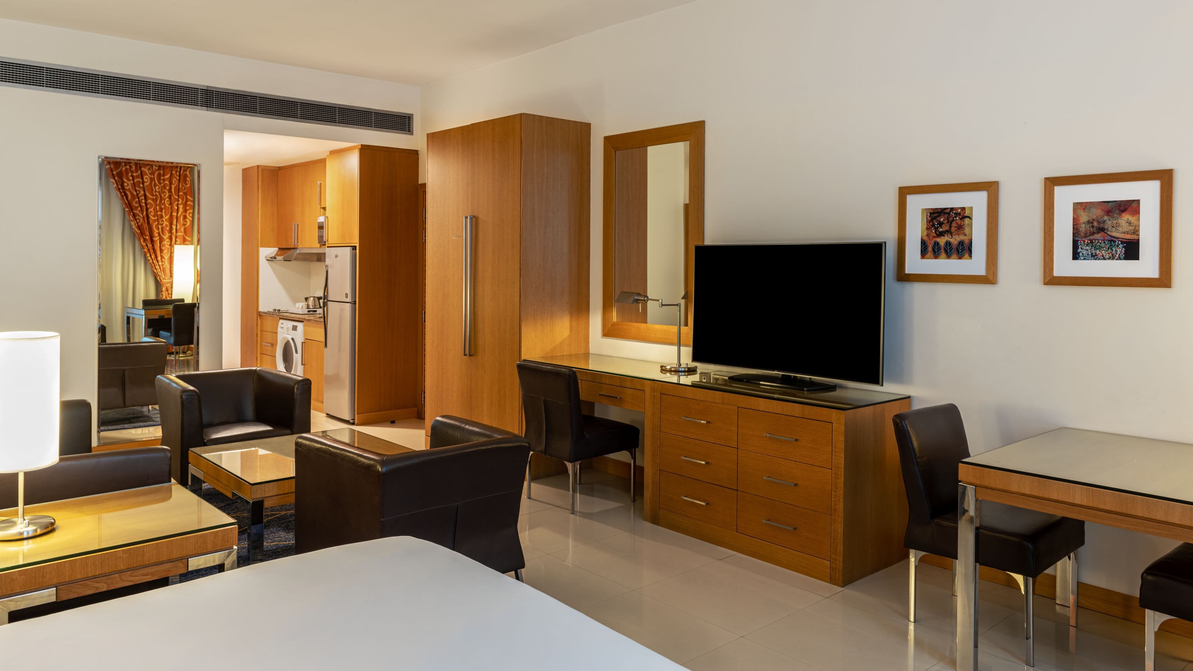 Four Points by Sheraton Bur Dubai — 32