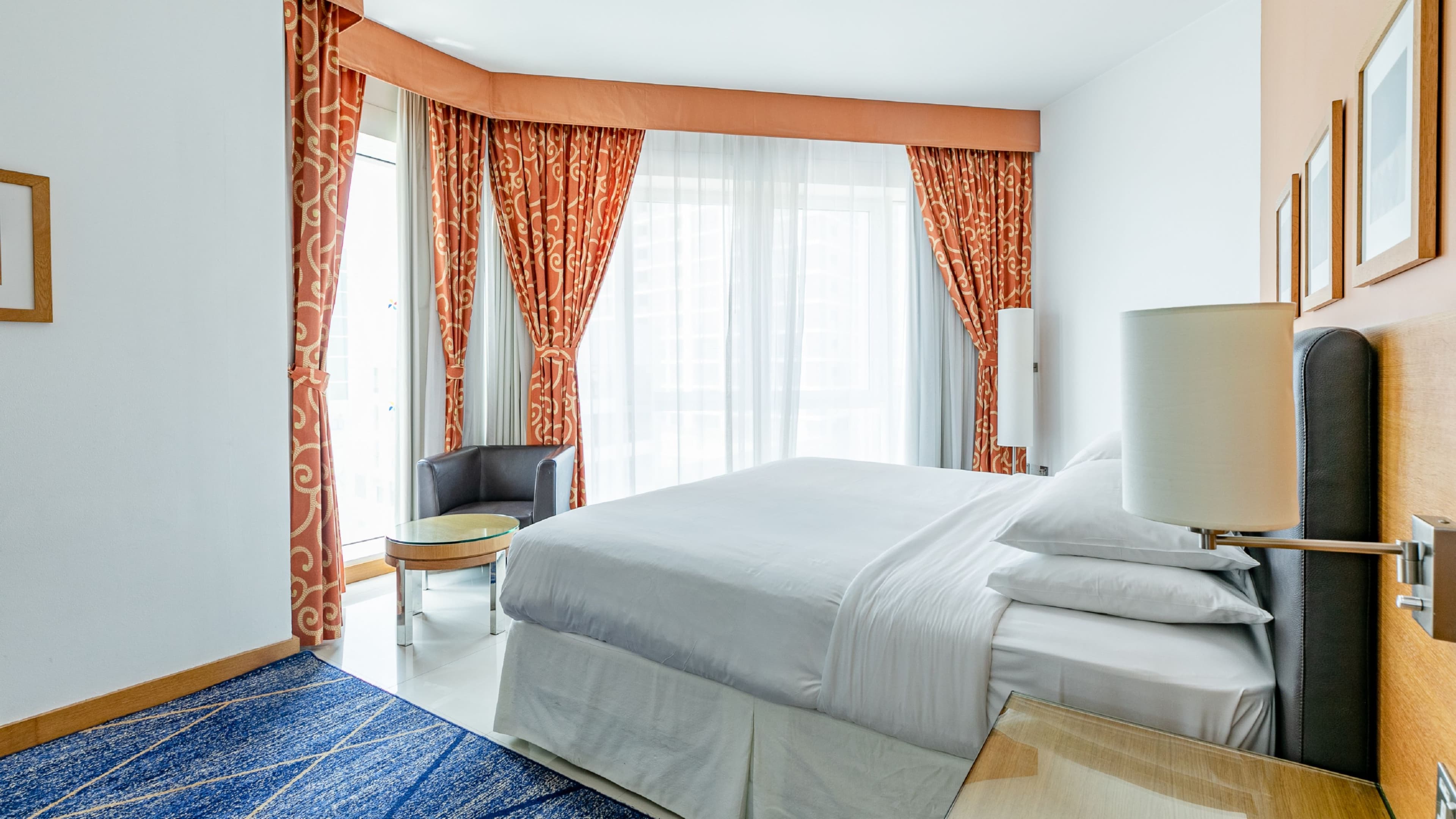 Four Points by Sheraton Bur Dubai — 14