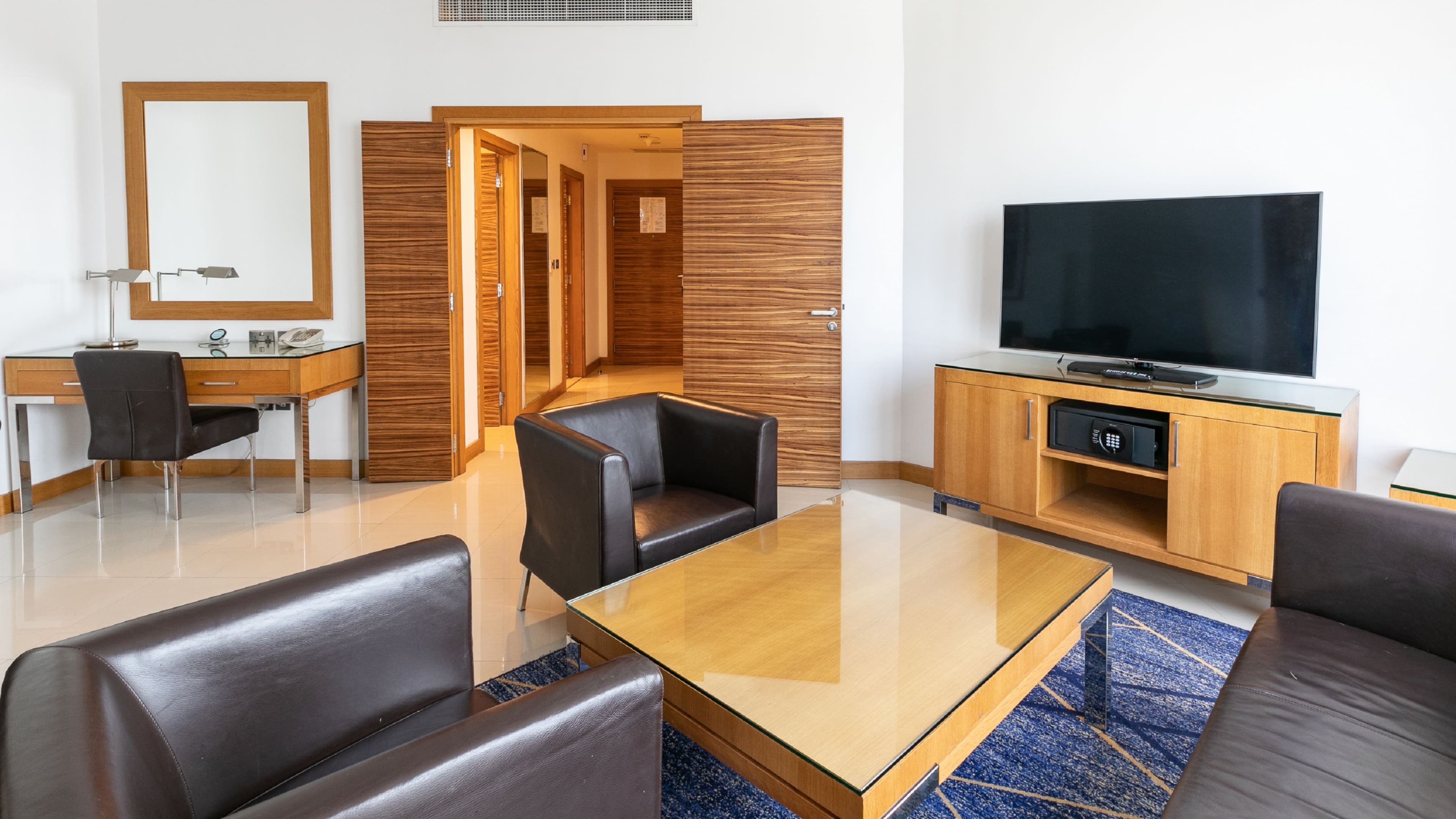 Four Points by Sheraton Bur Dubai — 15
