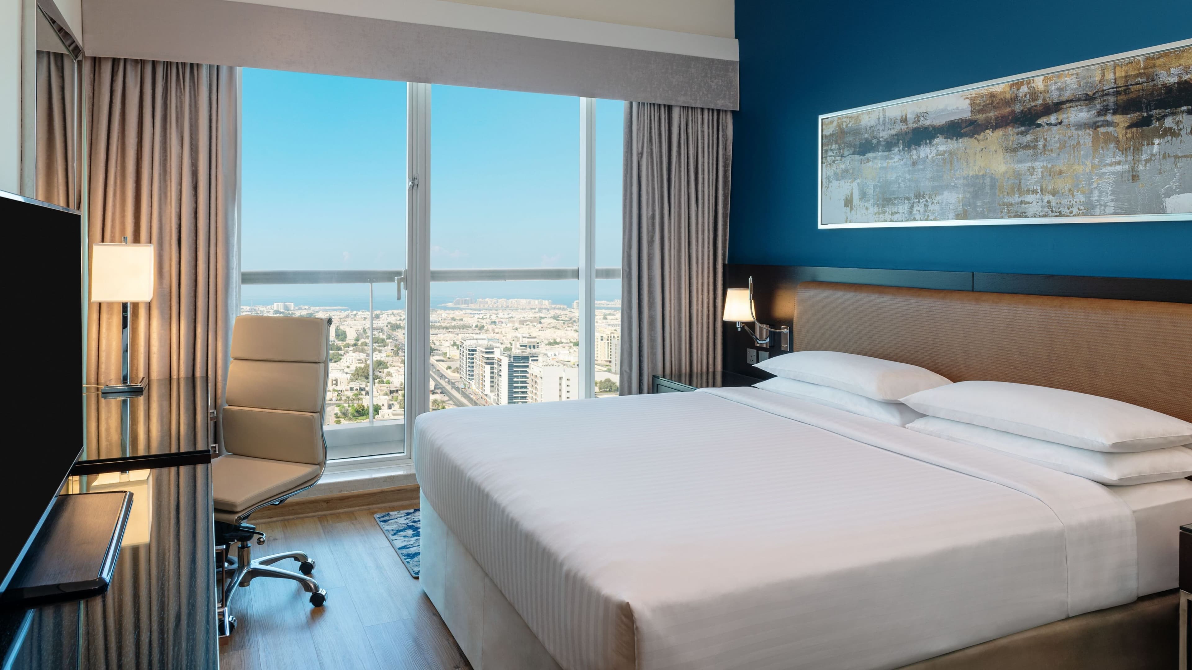 Four Points by Sheraton Sheikh Zayed Road, Dubai — 18