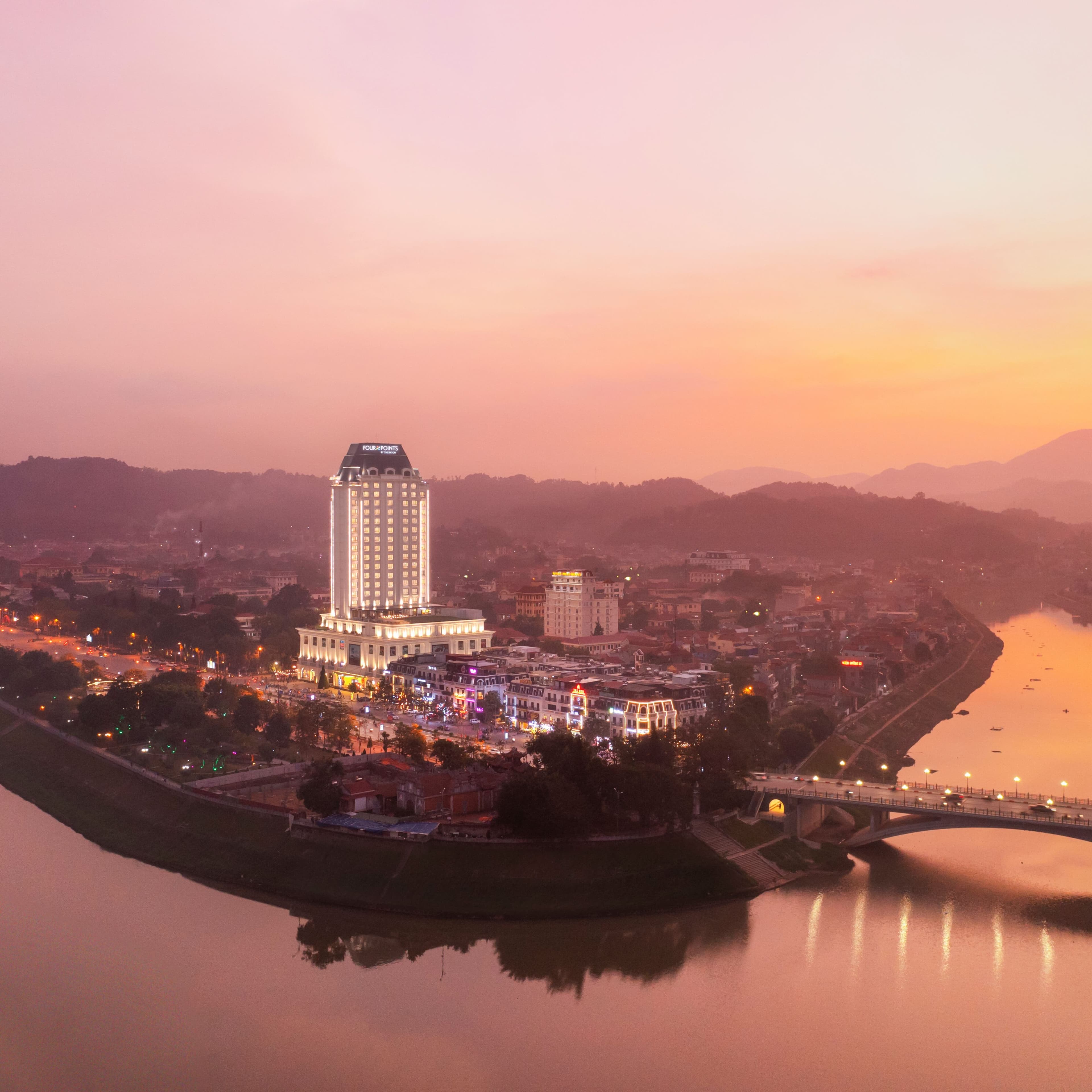 Four Points by Sheraton Lang Son - Image 1