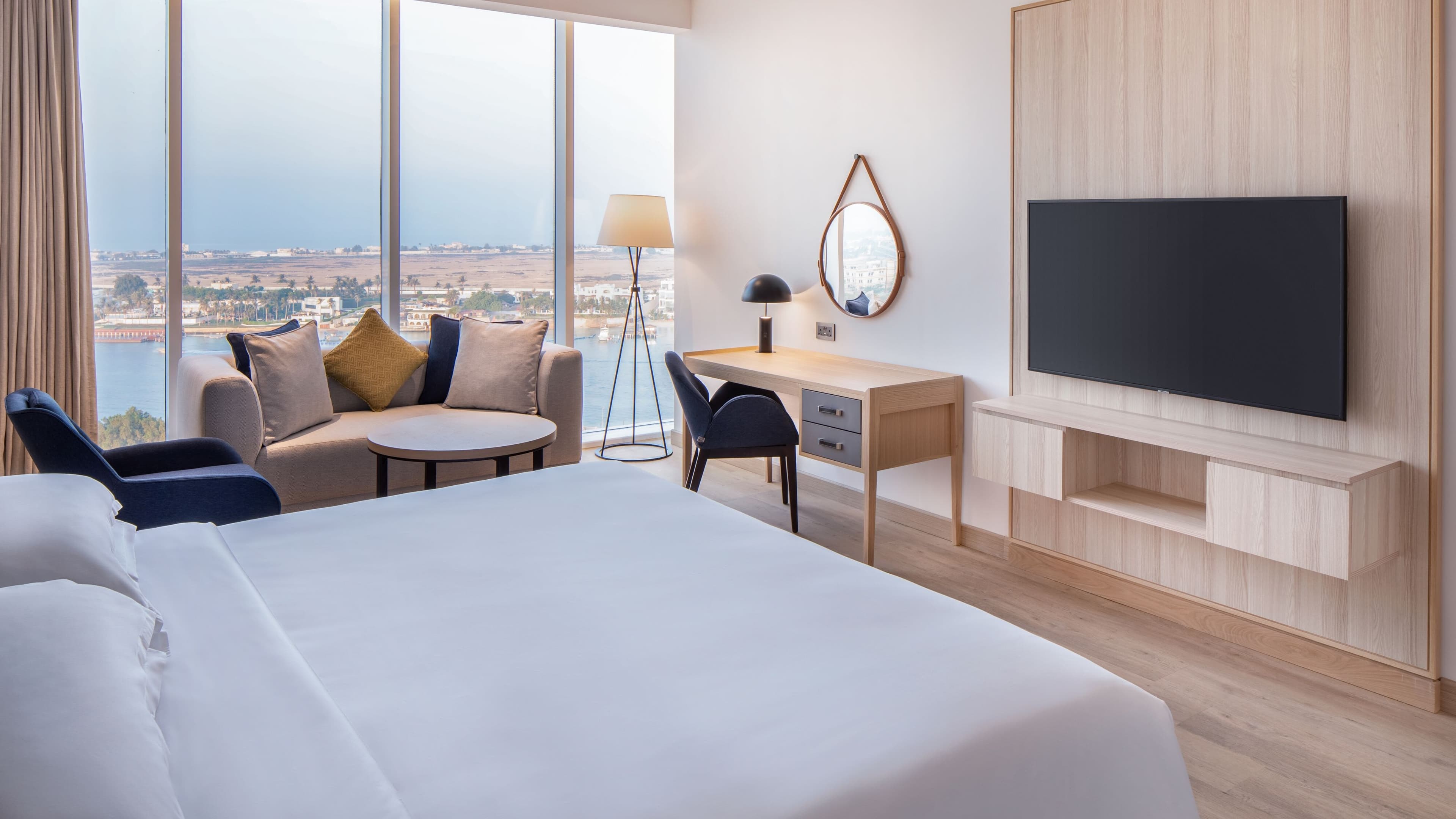 Four Points by Sheraton Jeddah Corniche — 9