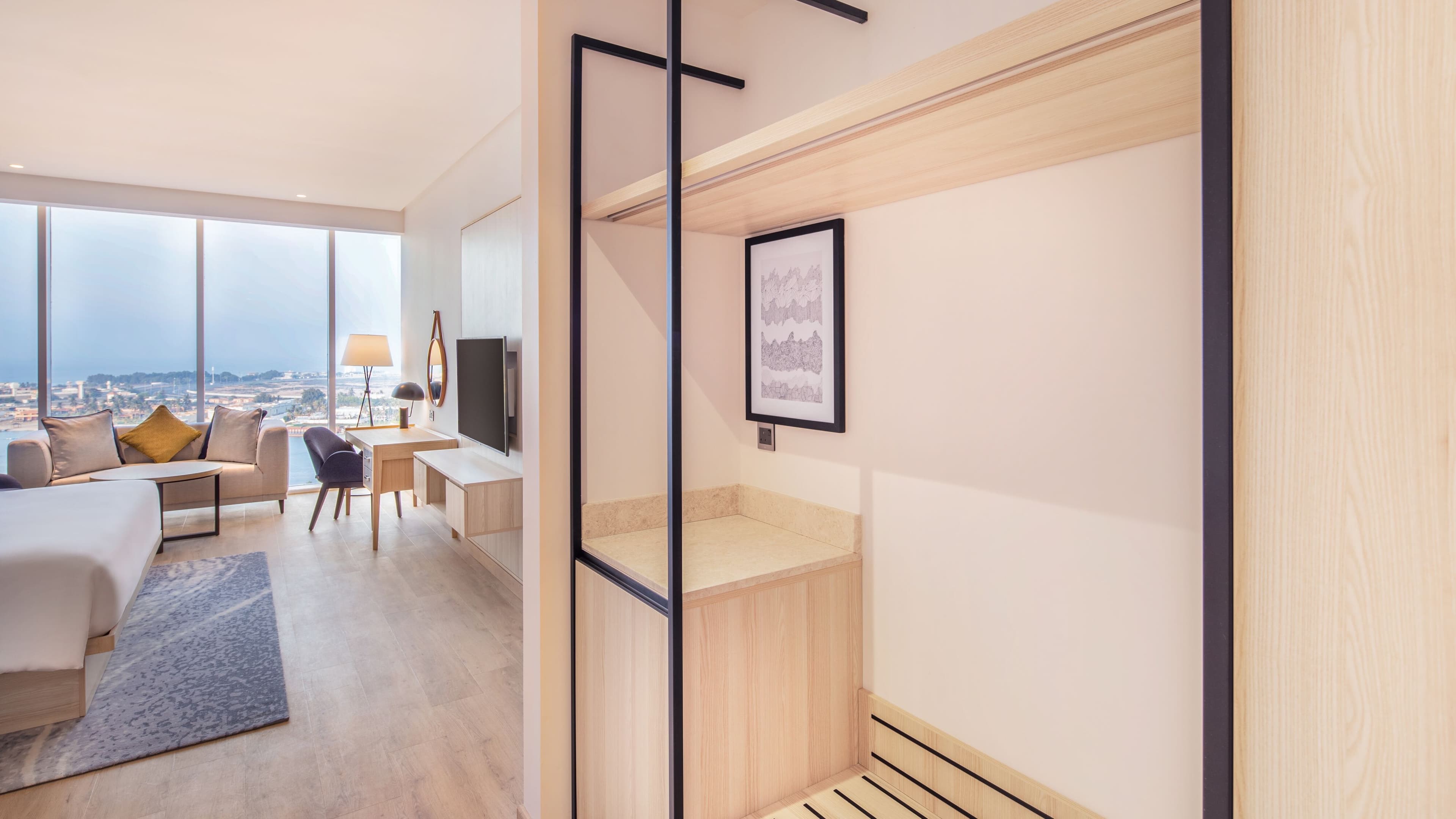 Four Points by Sheraton Jeddah Corniche — 8