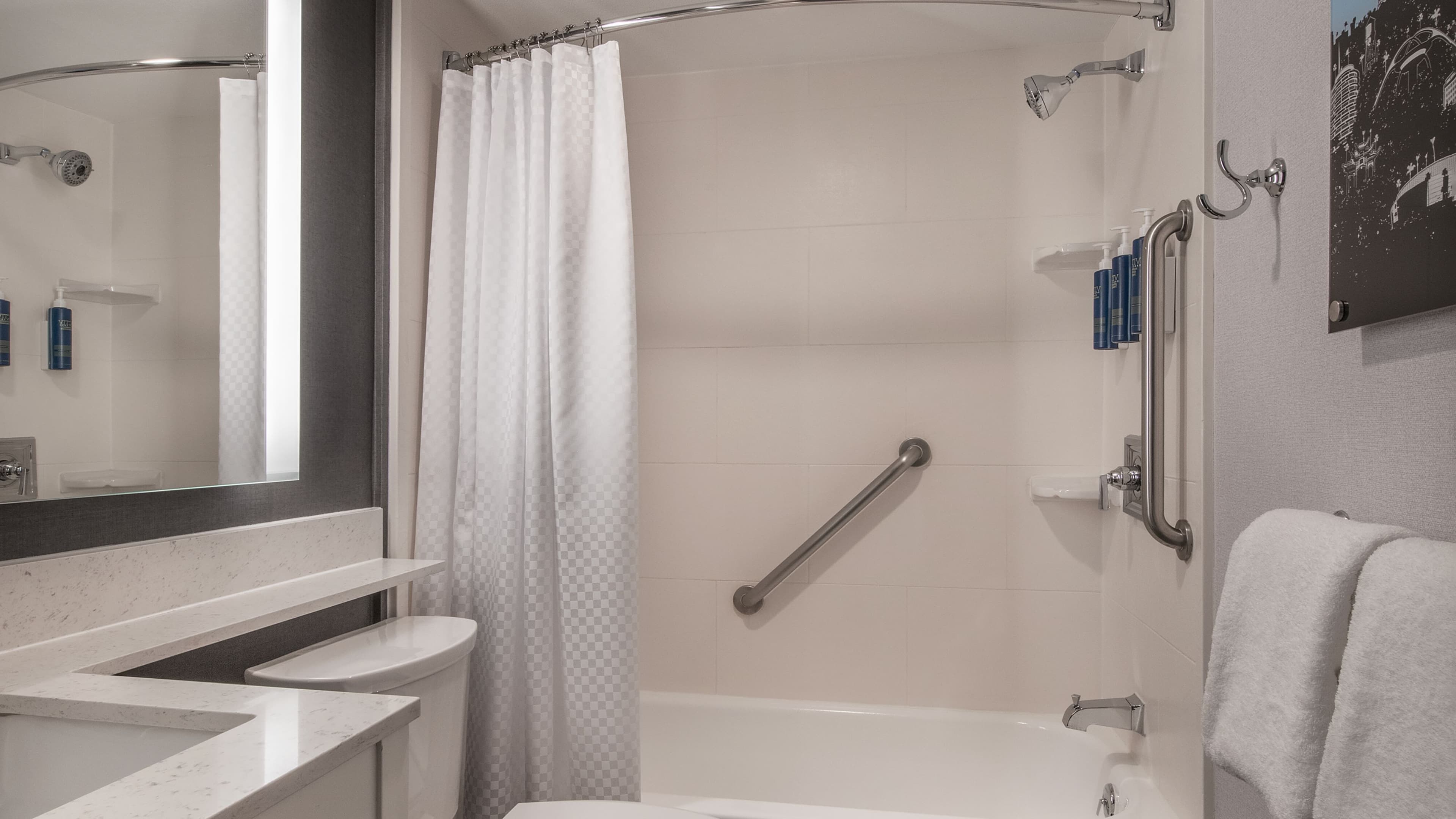 Four Points by Sheraton Los Angeles Westside — 43
