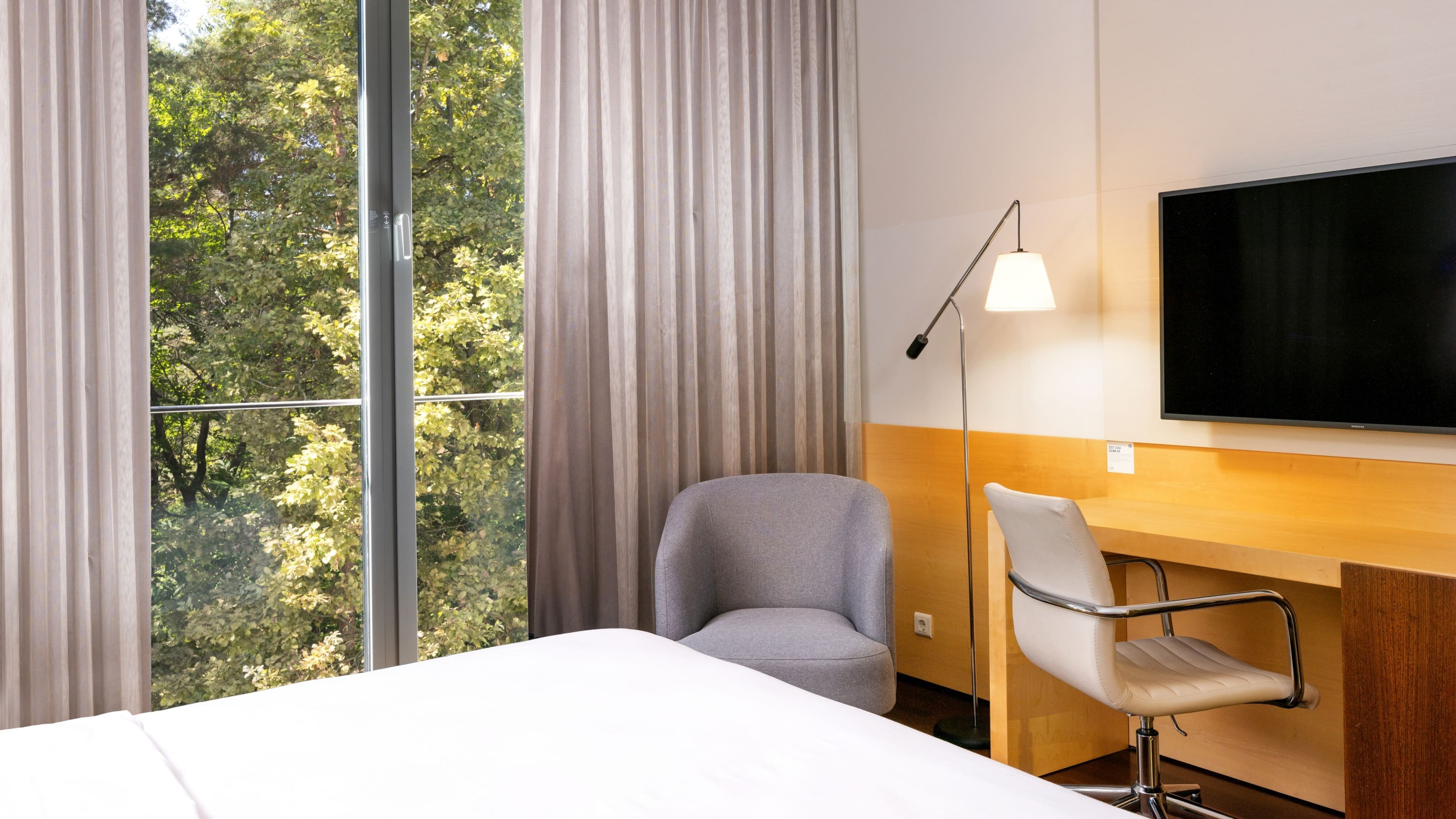 Classic Room - Image 2