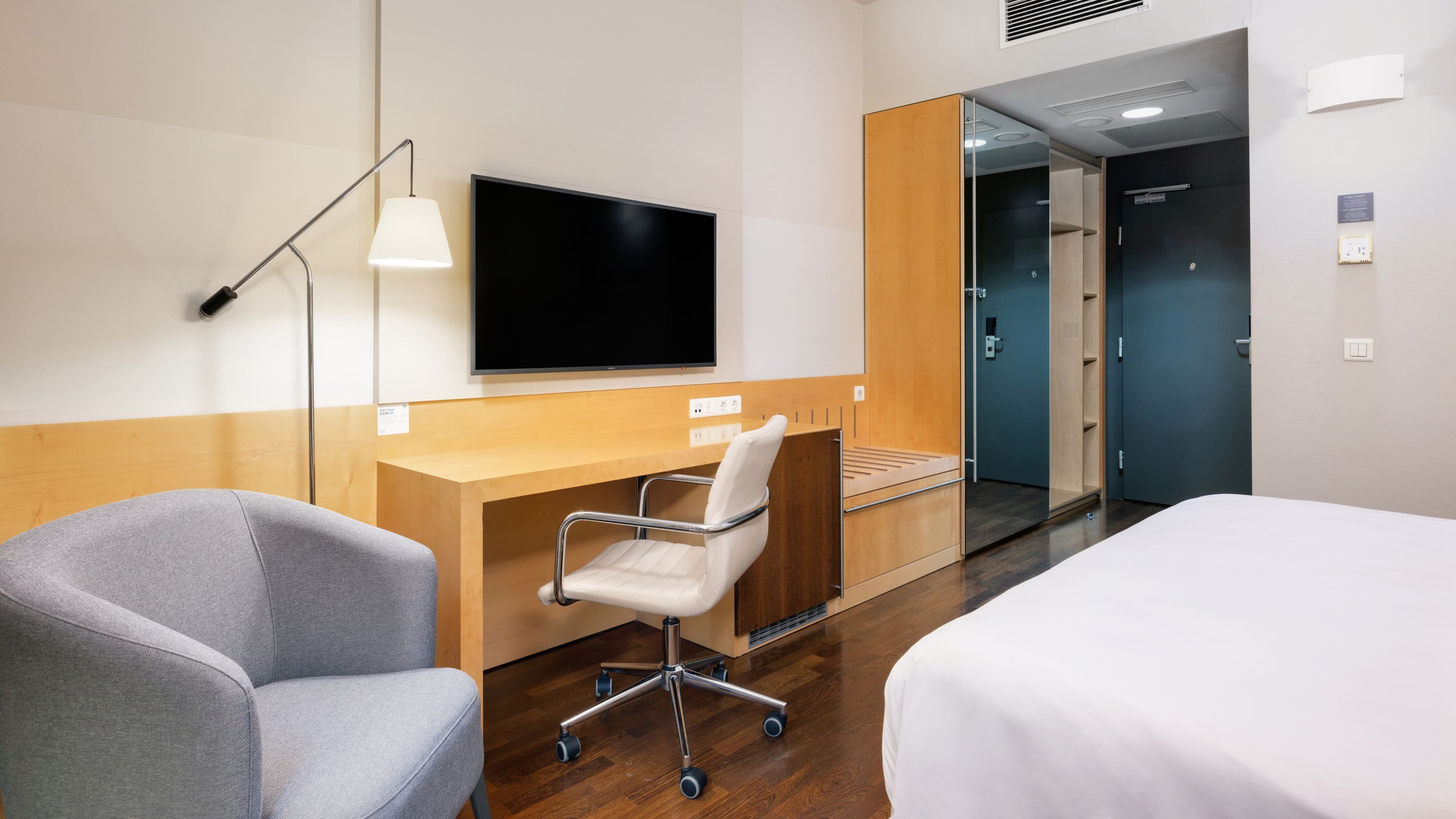 Classic Room - Image 3