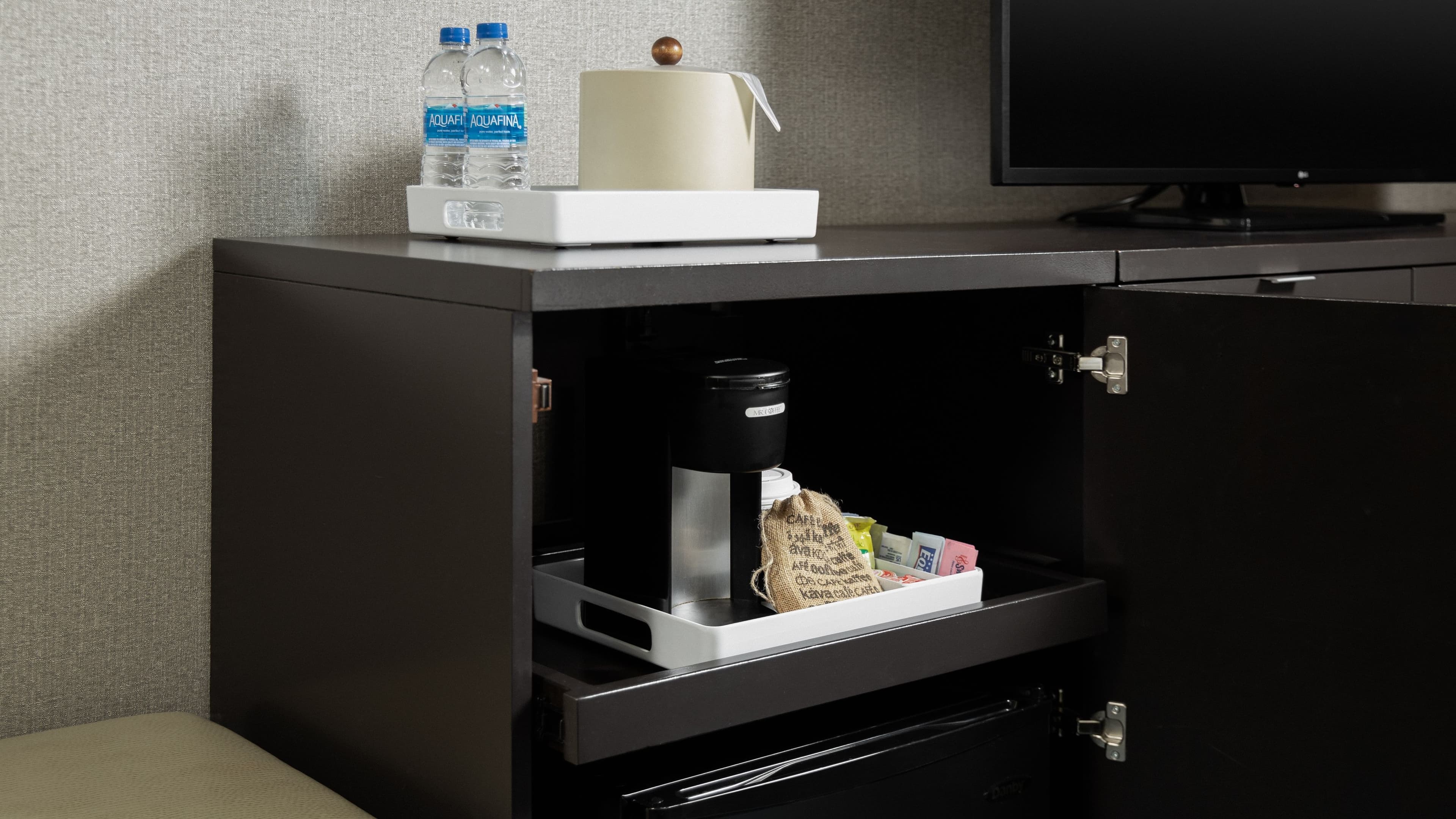 Four Points by Sheraton Milwaukee North Shore - Image 5