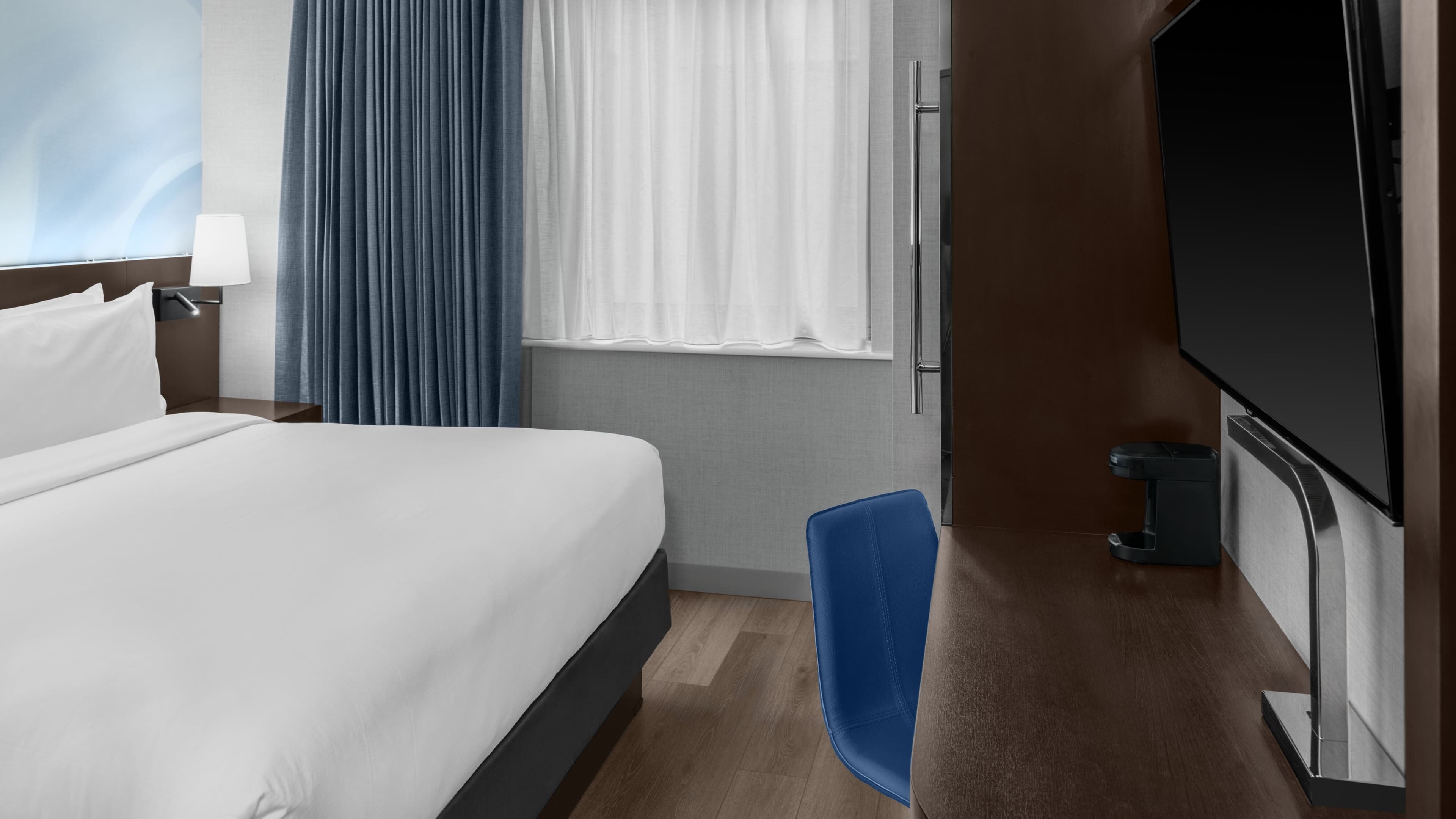 Four Points by Sheraton New York Downtown — 9