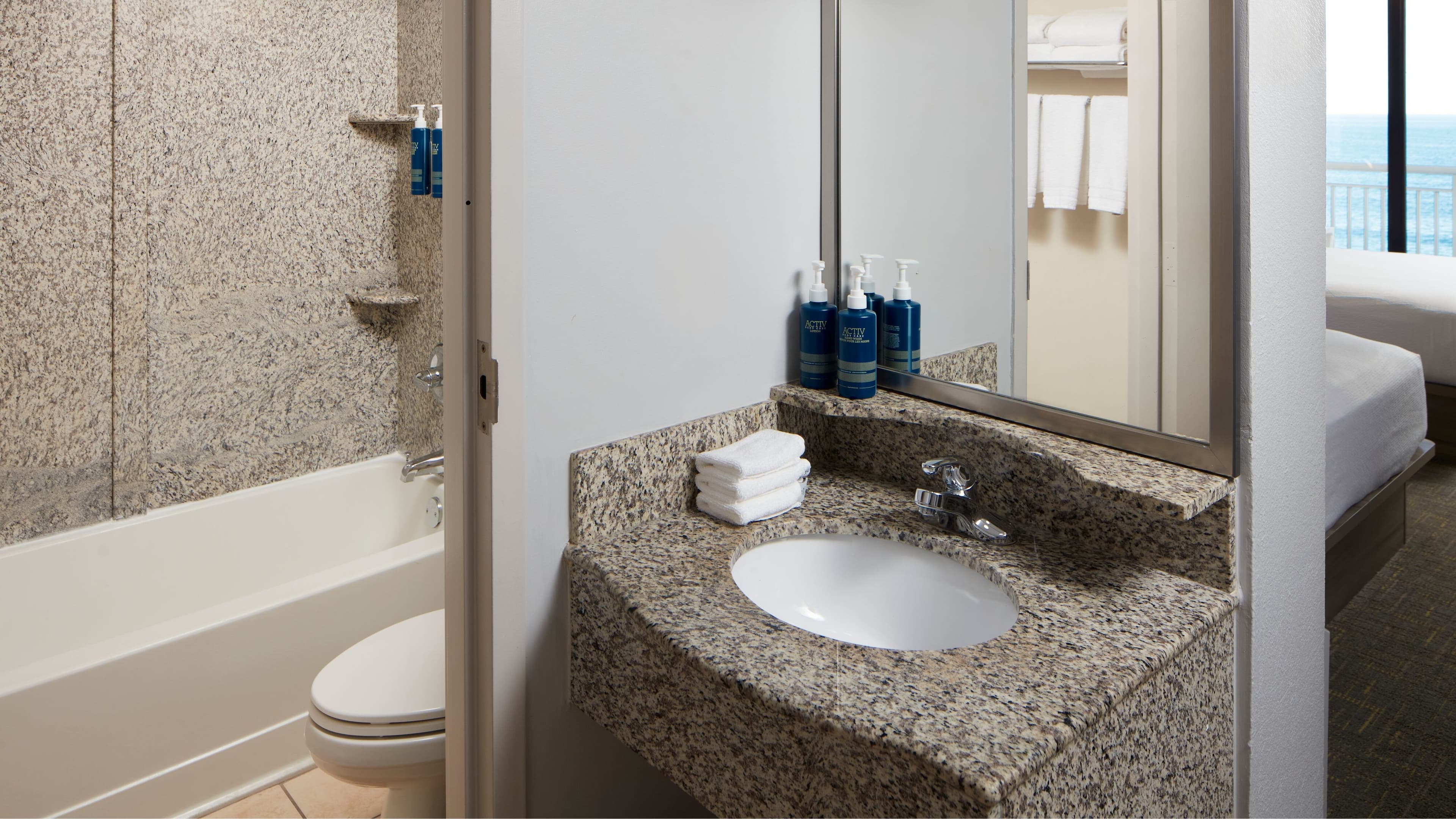 Four Points by Sheraton Virginia Beach Oceanfront — 9