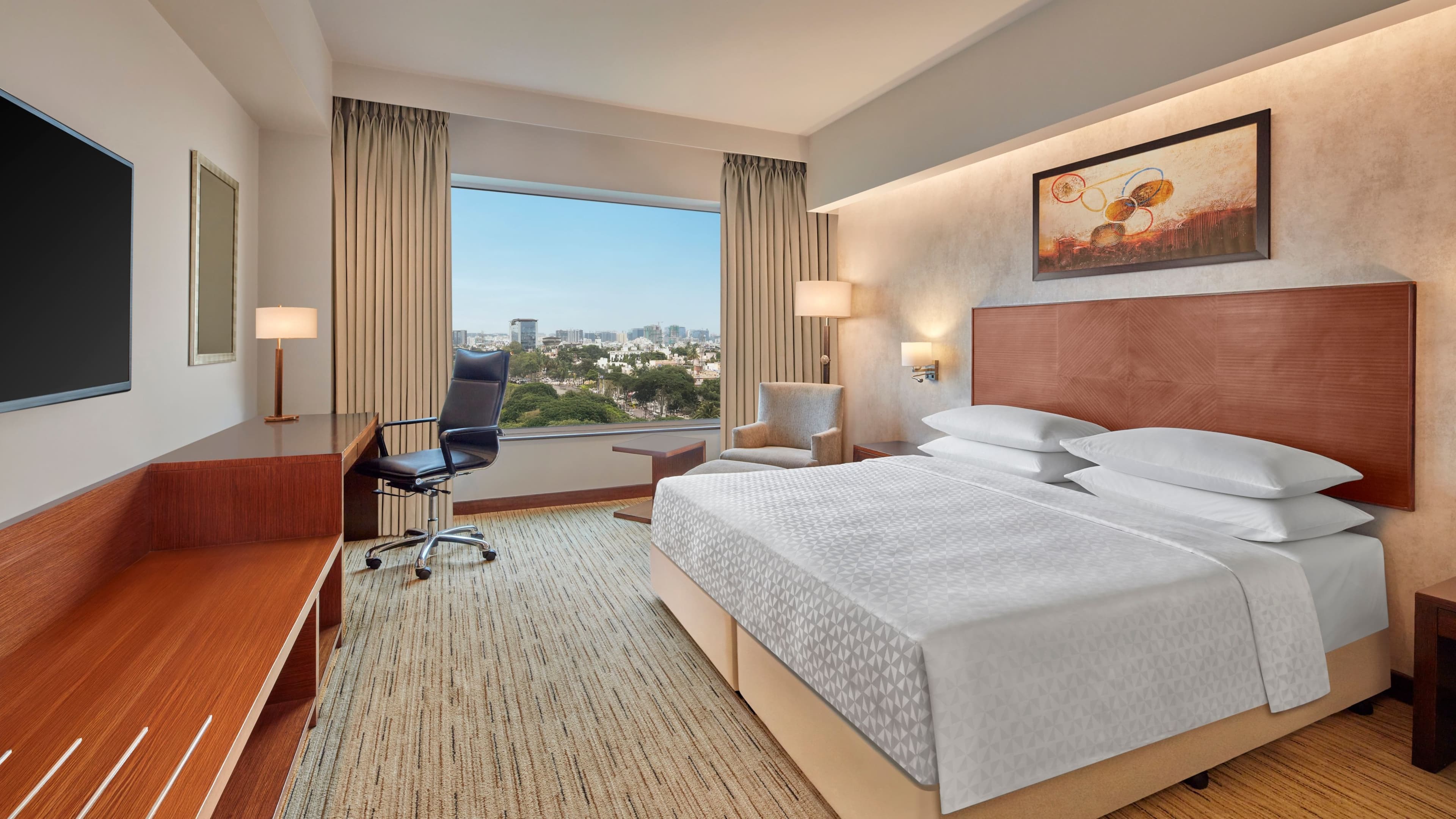Four Points by Sheraton Hotel & Serviced Apartments, Pune - Image 2