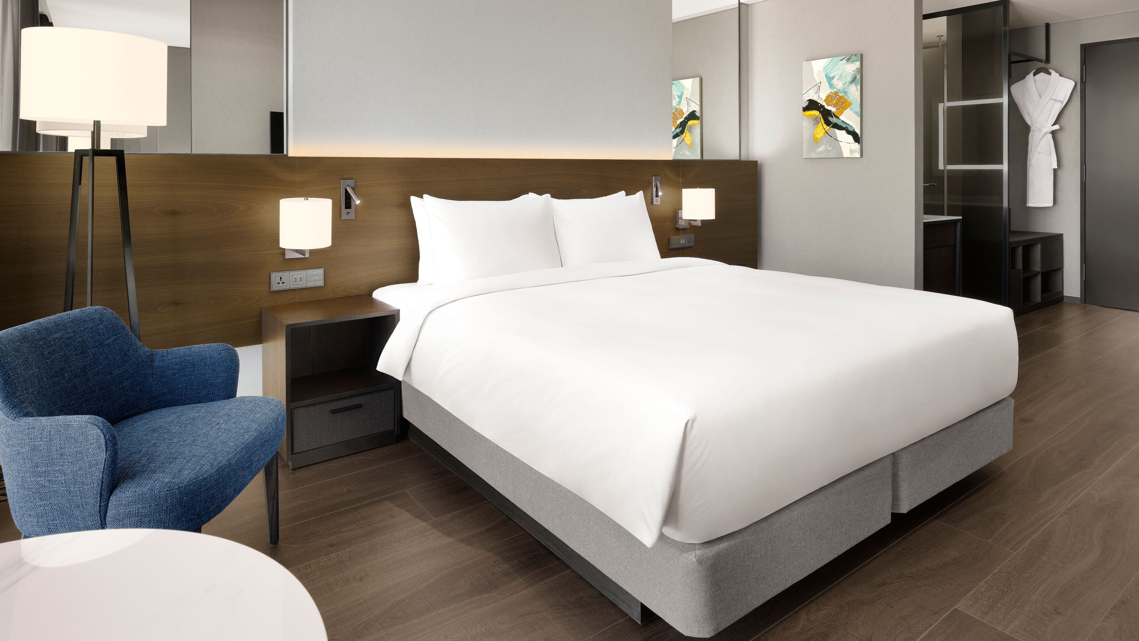 Four Points by Sheraton Suwon — 9