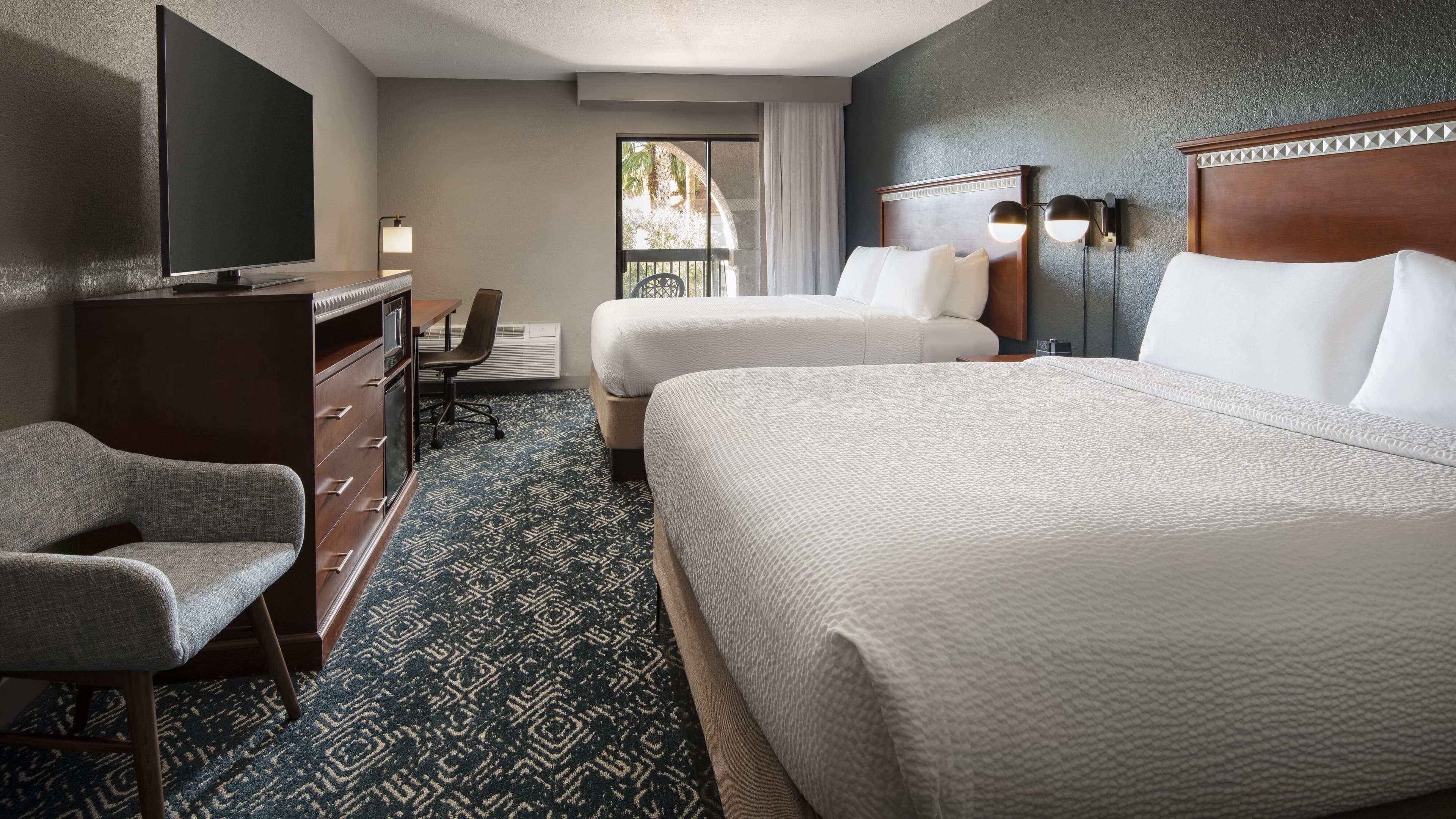 Four Points by Sheraton Tucson Airport — 14