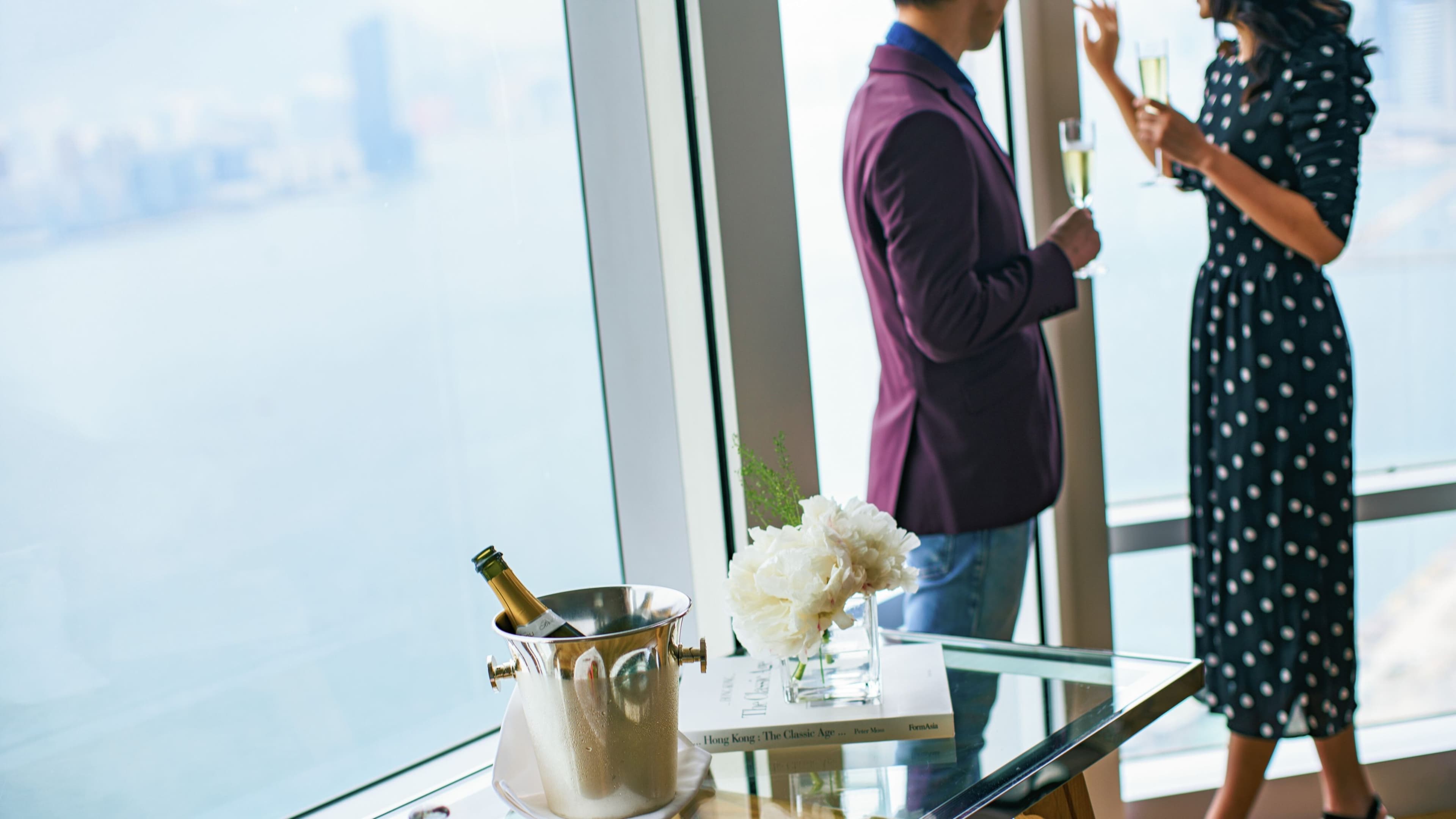 Renaissance Hong Kong Harbour View Hotel — 17
