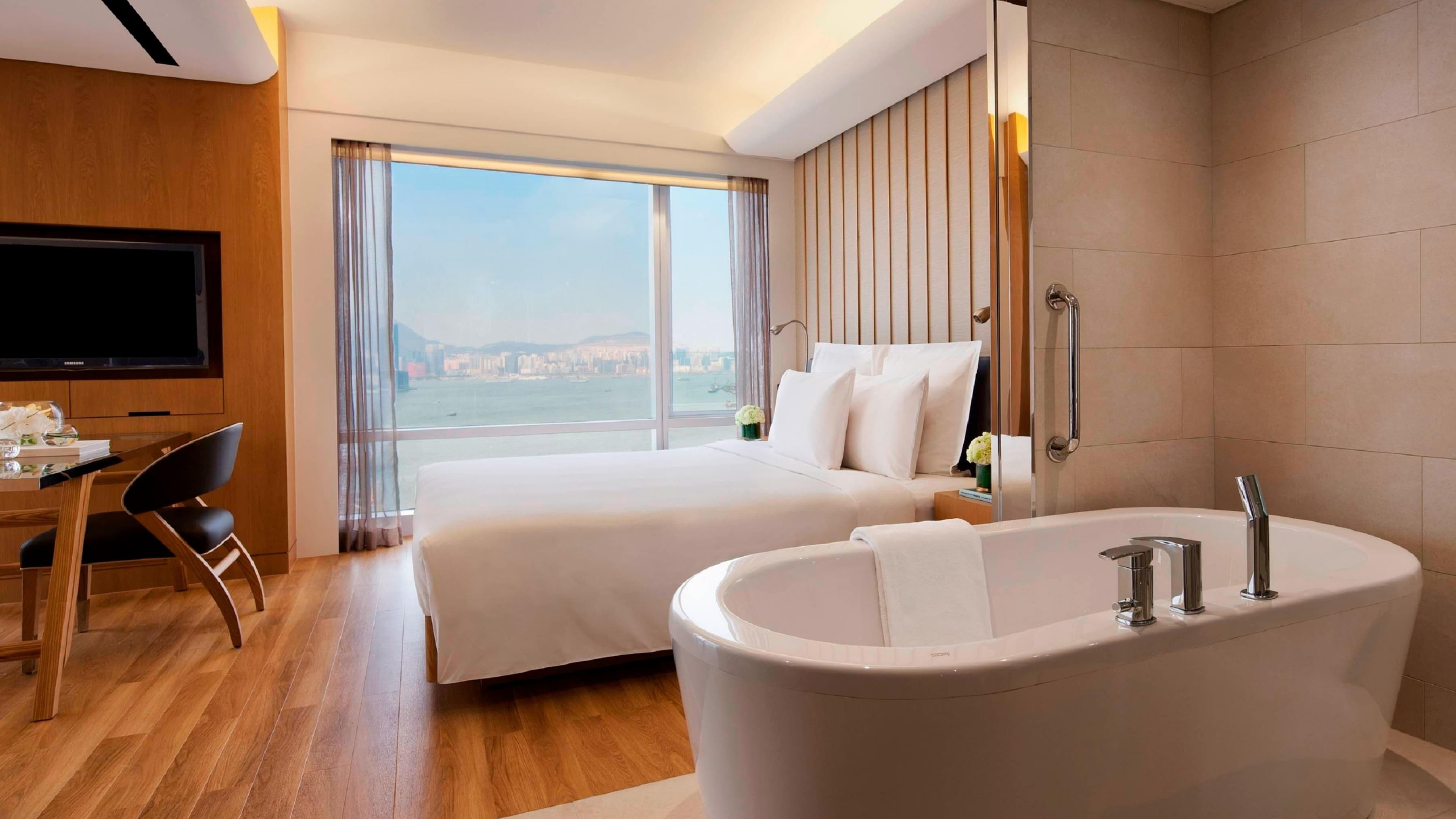 Renaissance Hong Kong Harbour View Hotel — 34