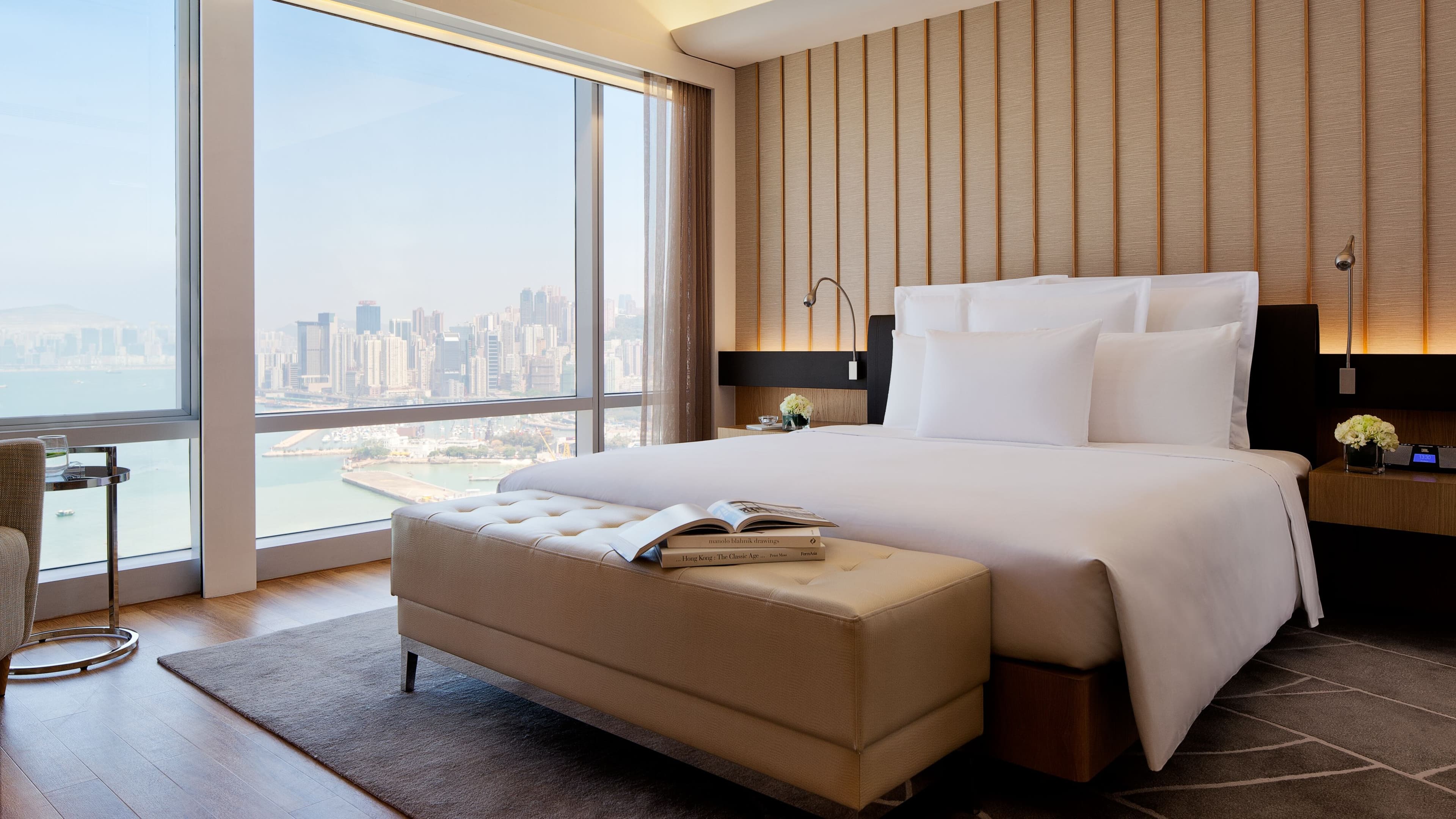 Renaissance Hong Kong Harbour View Hotel — 16