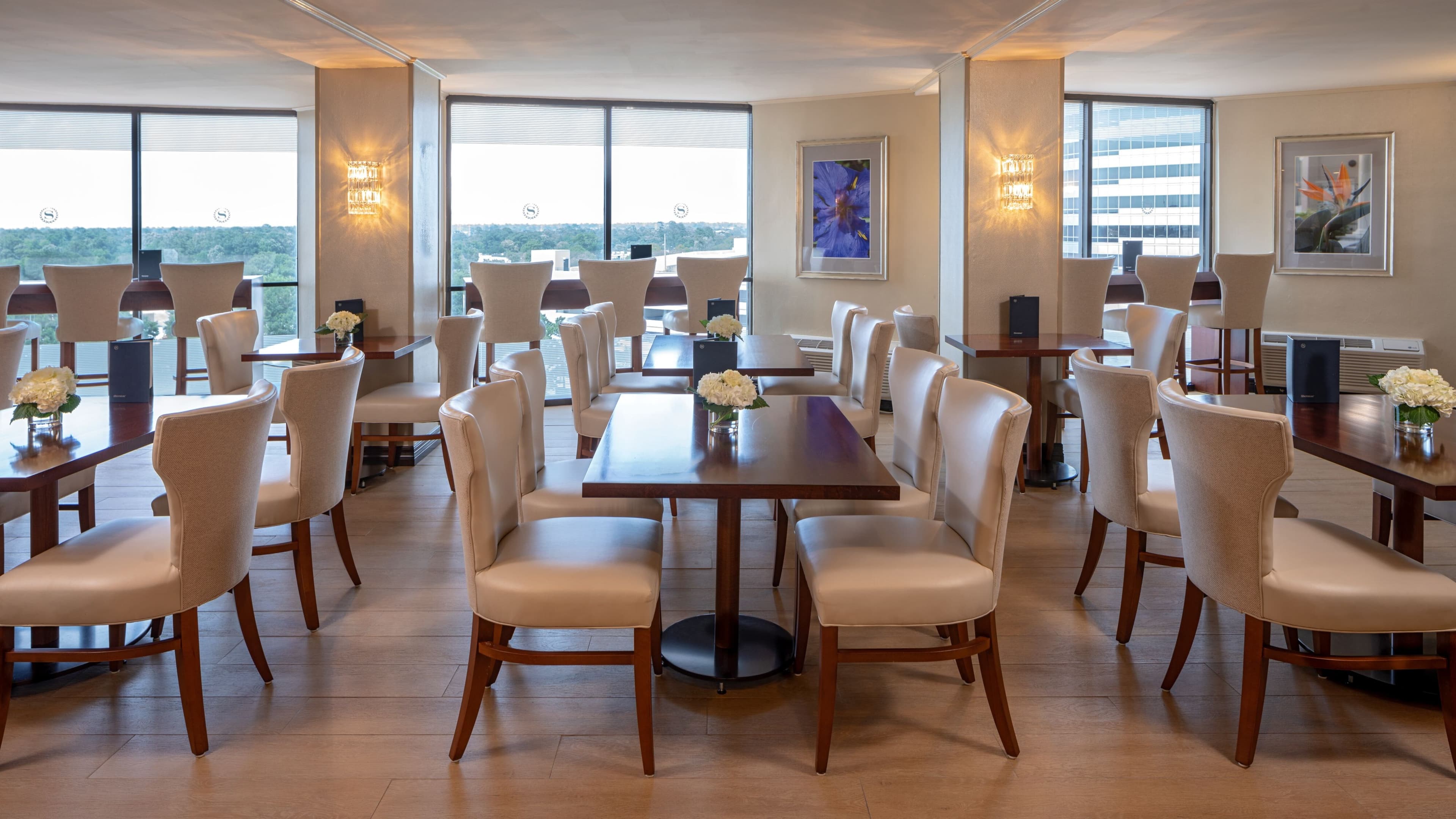 Sheraton Houston Brookhollow Hotel — 6