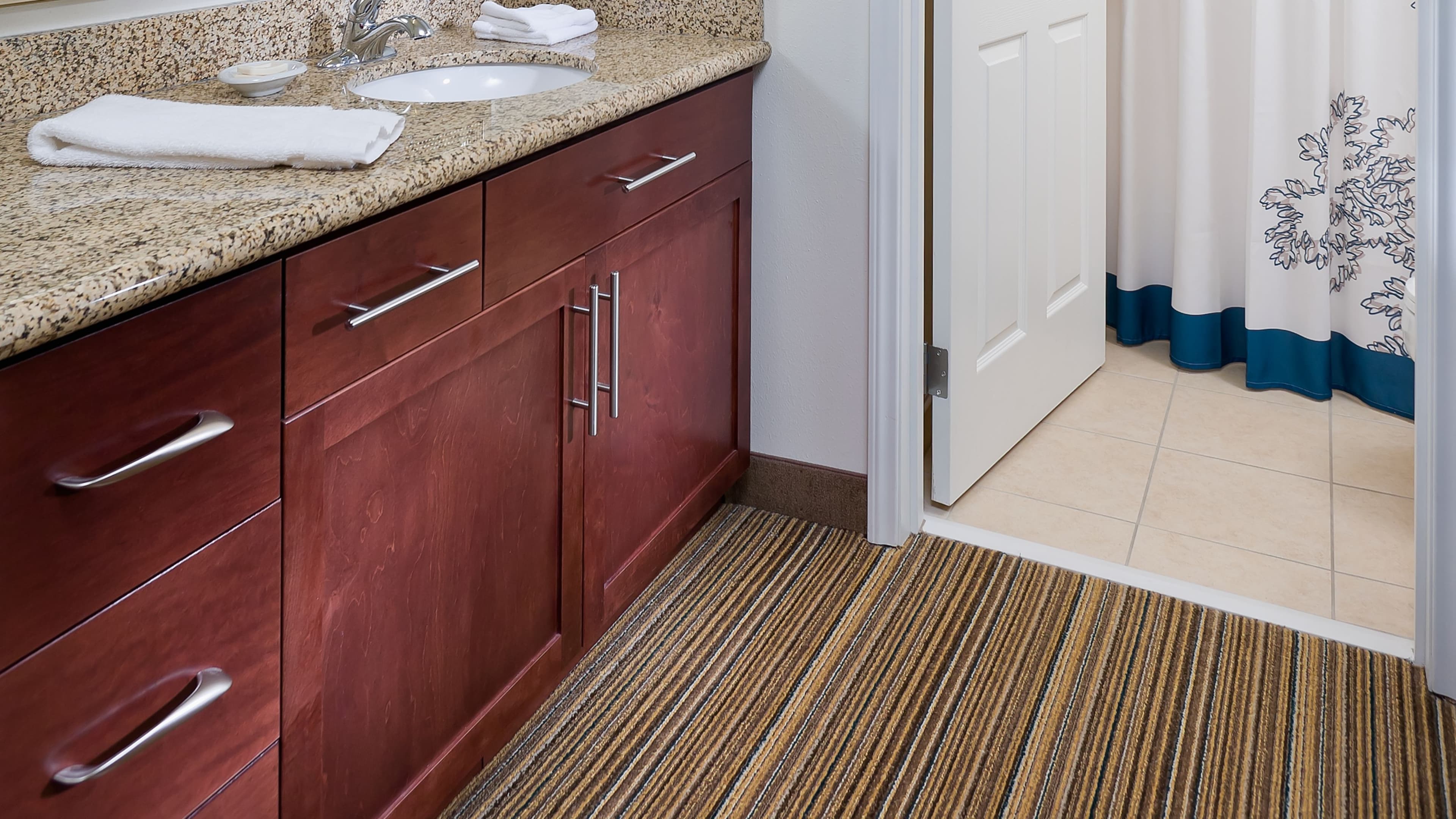 1 Bedroom Suite - Image 8