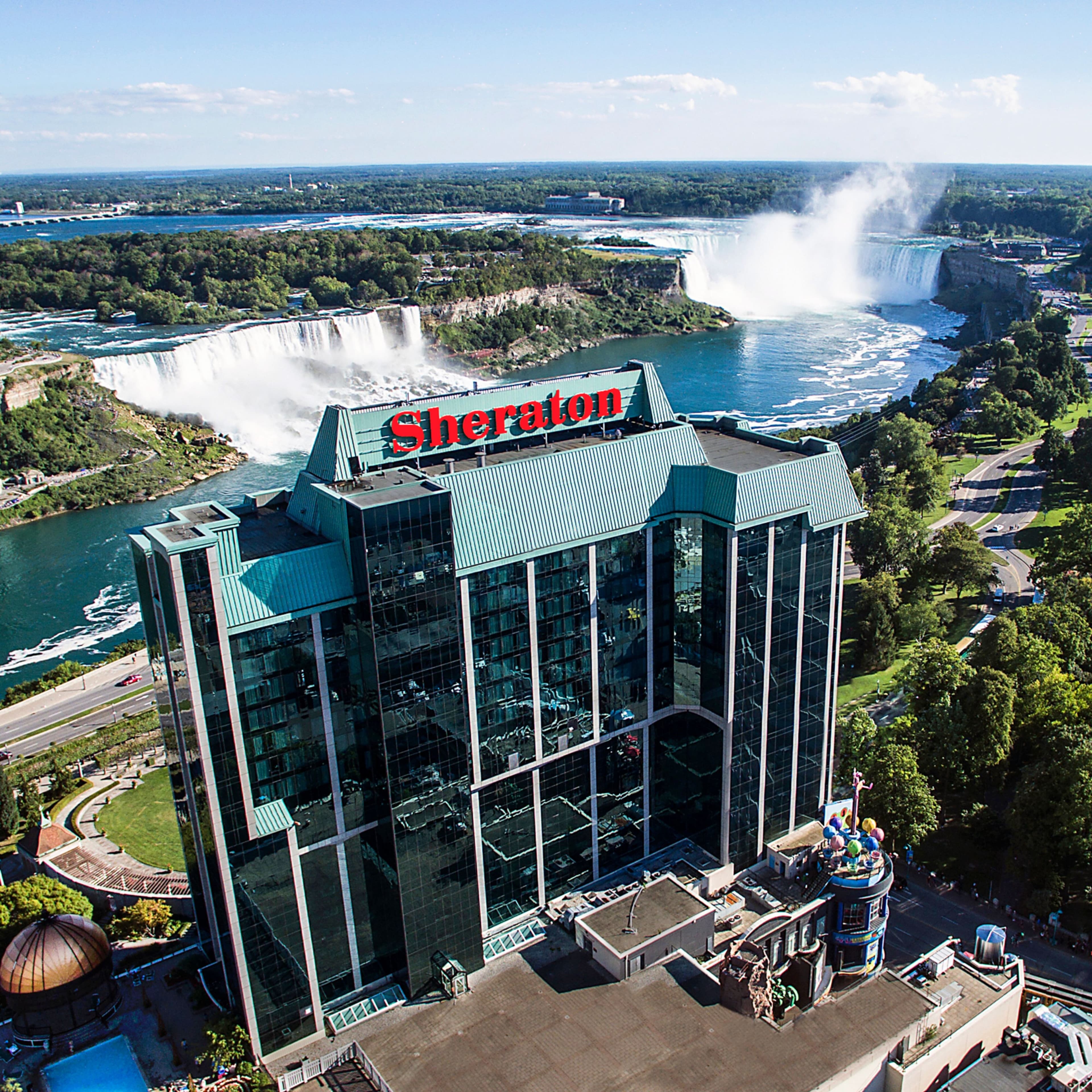 Sheraton Fallsview Hotel - Image 1