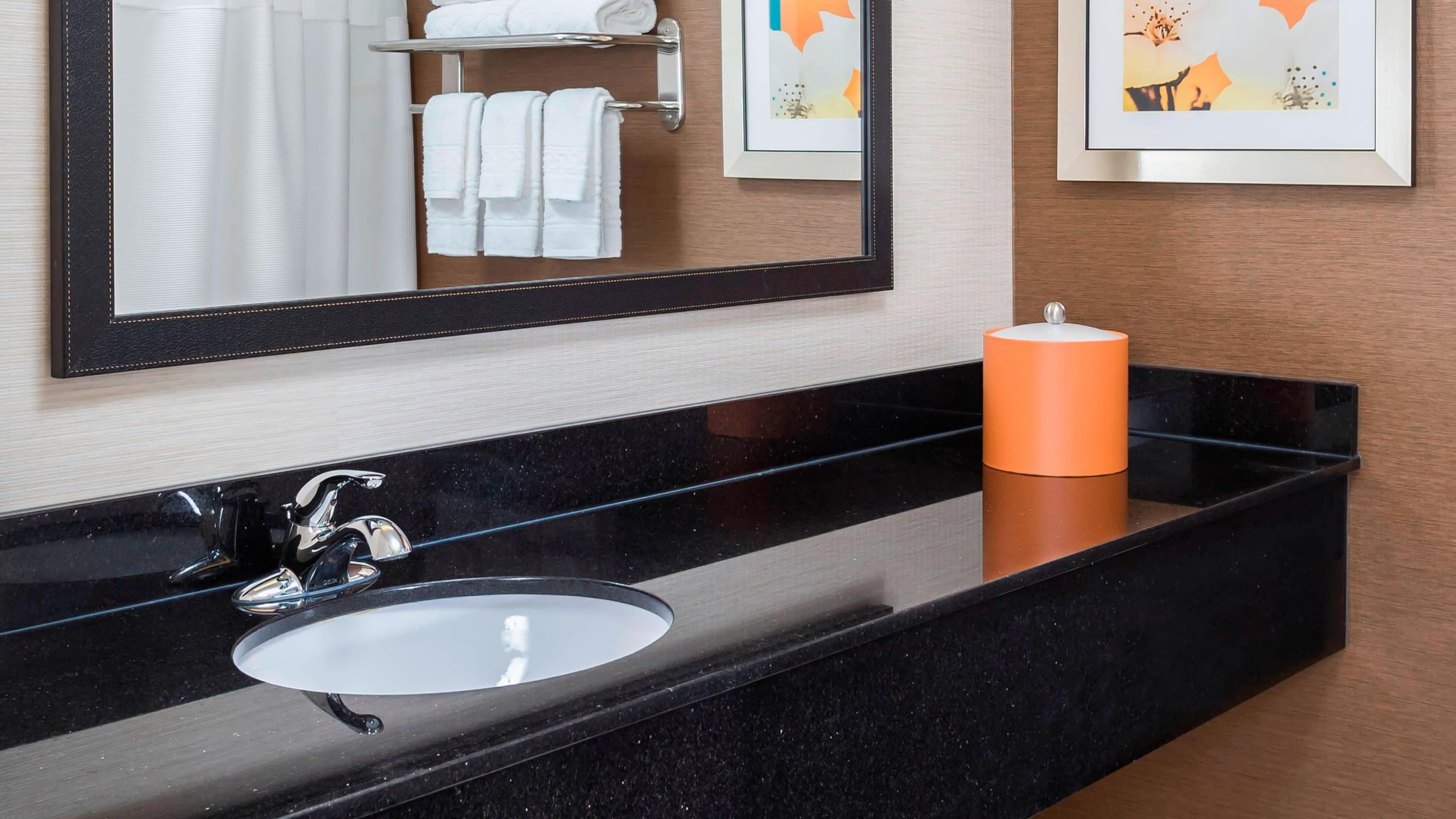 Fairfield Inn Muncie - Image 4