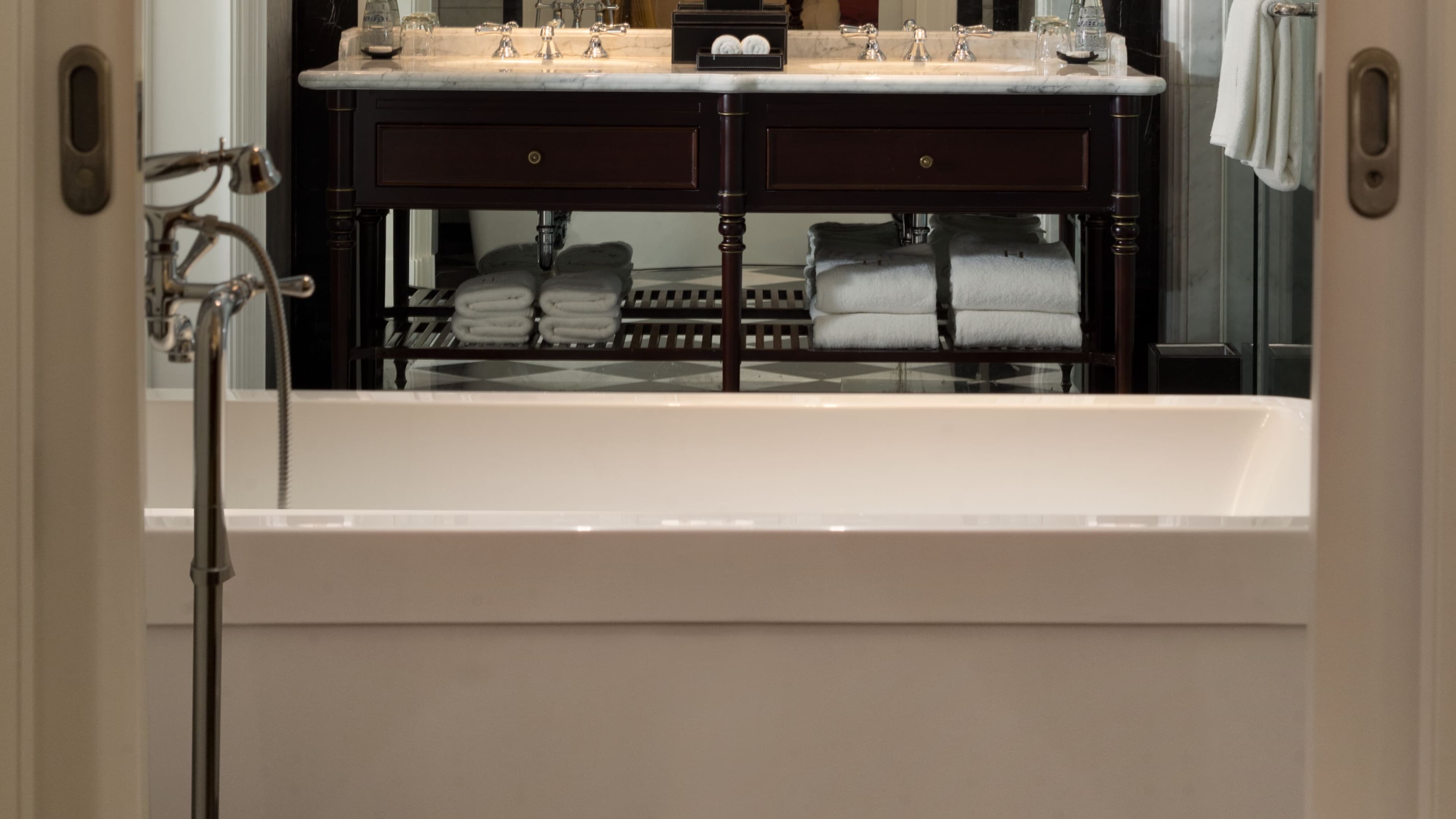 The Hermitage, a Tribute Portfolio Hotel, Jakarta — 21