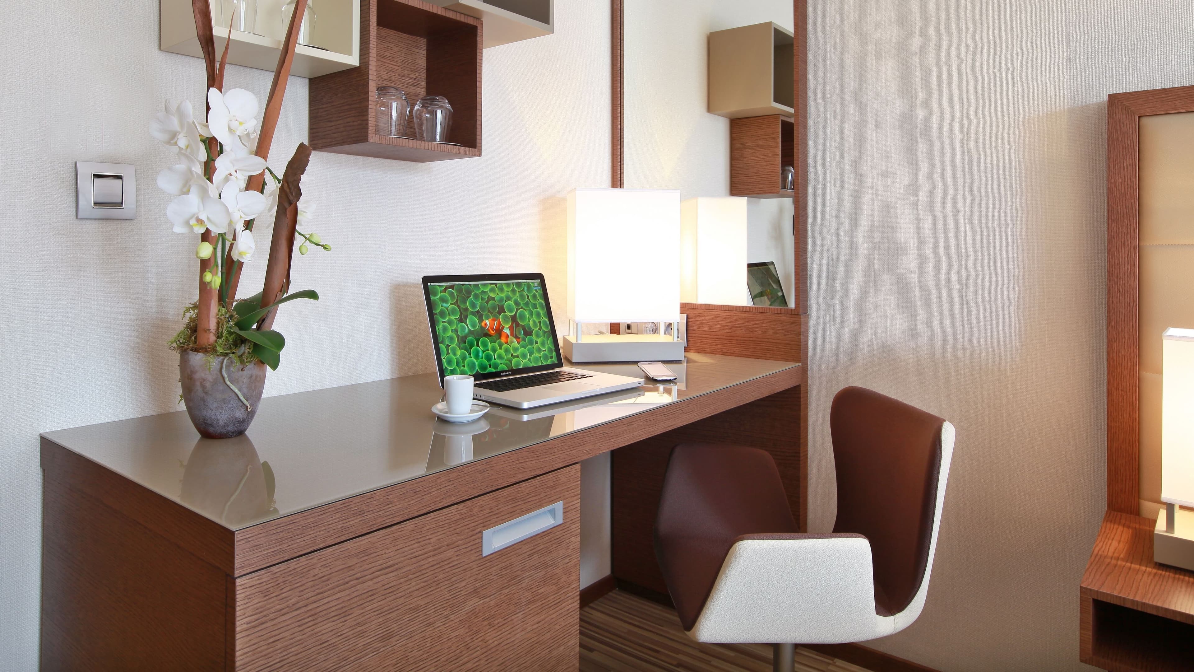 AC Hotel Ambassadeur Antibes- Juan les Pins — 5