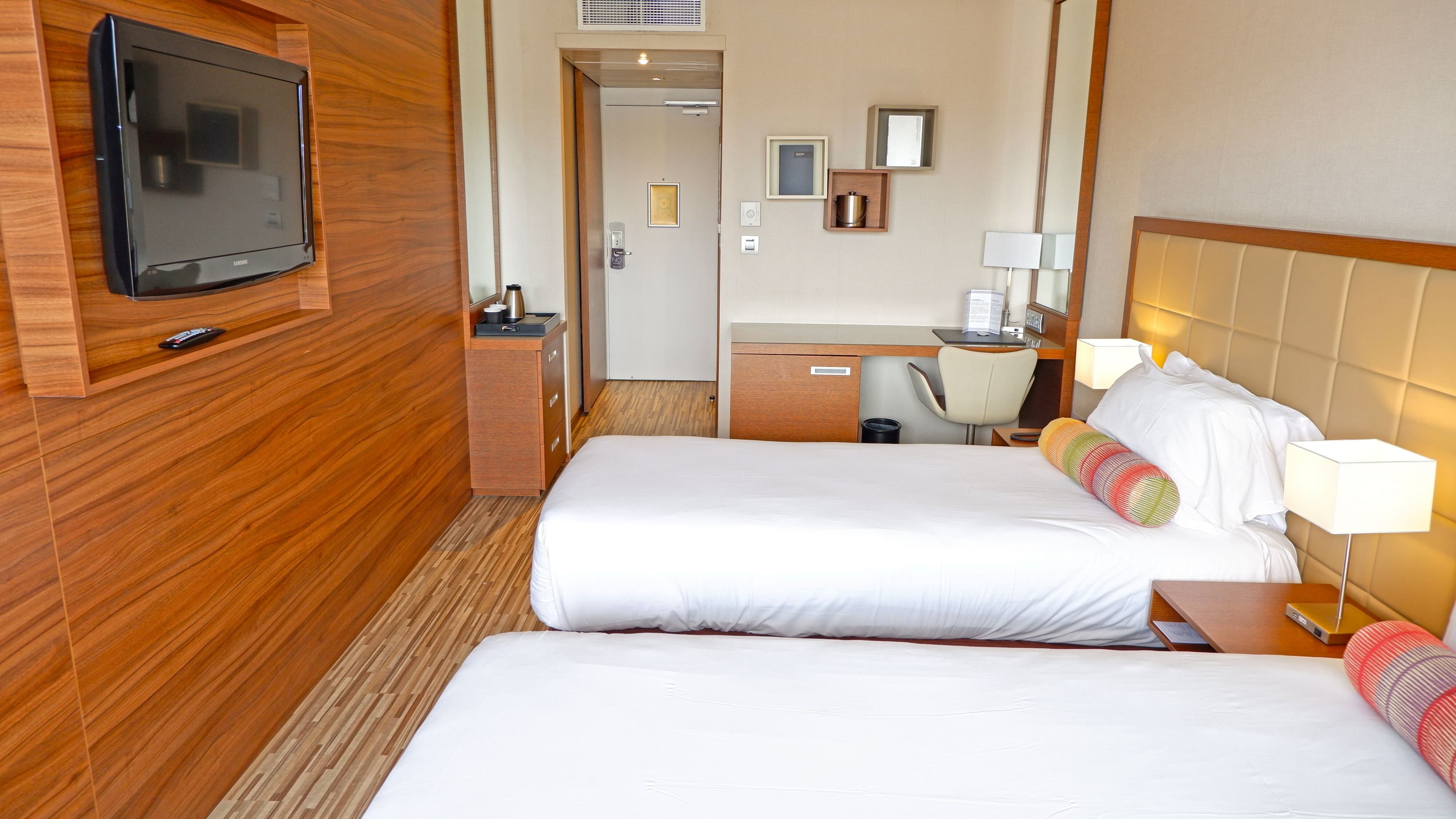 AC Hotel Ambassadeur Antibes- Juan les Pins — 9