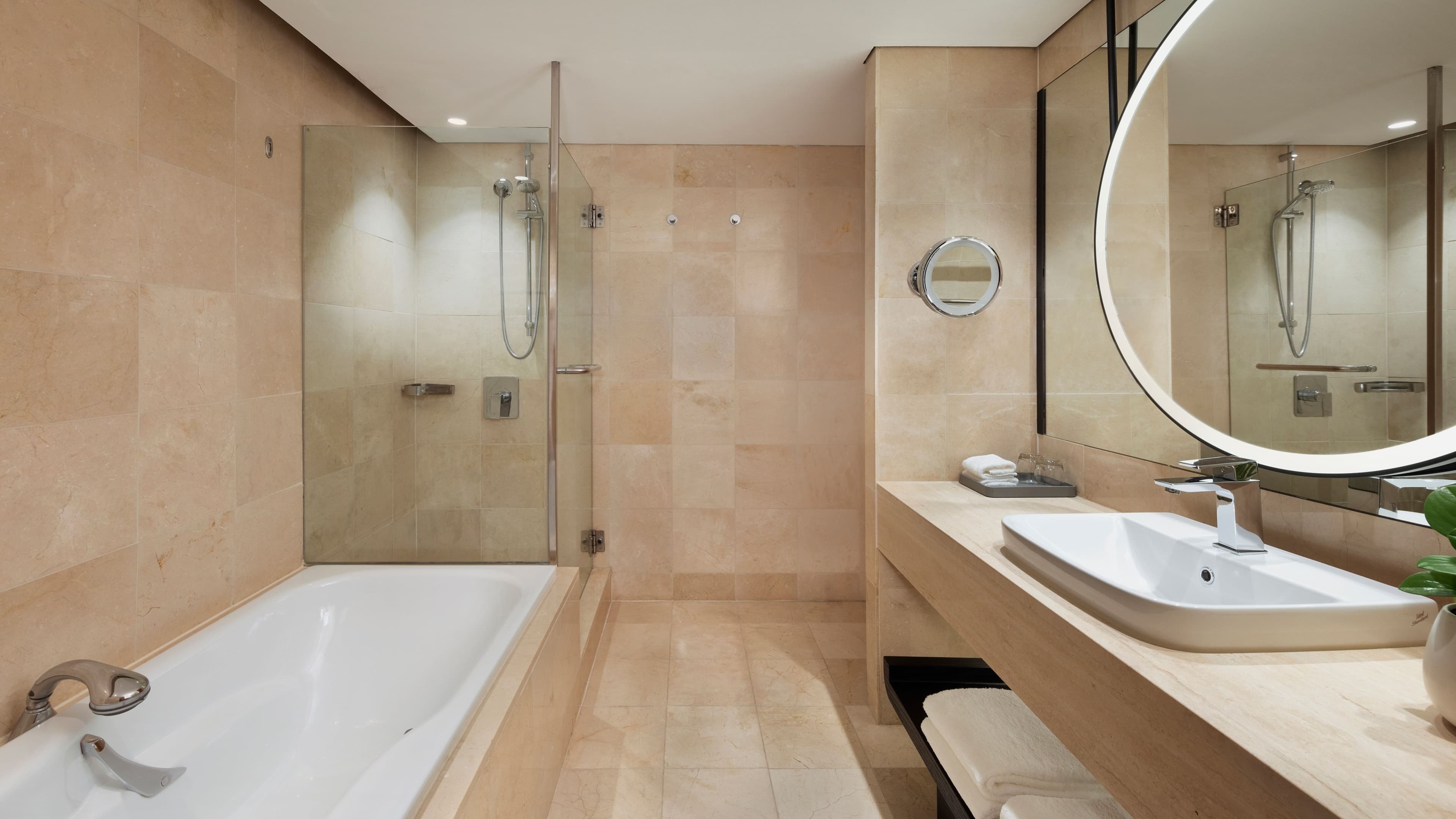 JW Marriott Auckland - Image 5