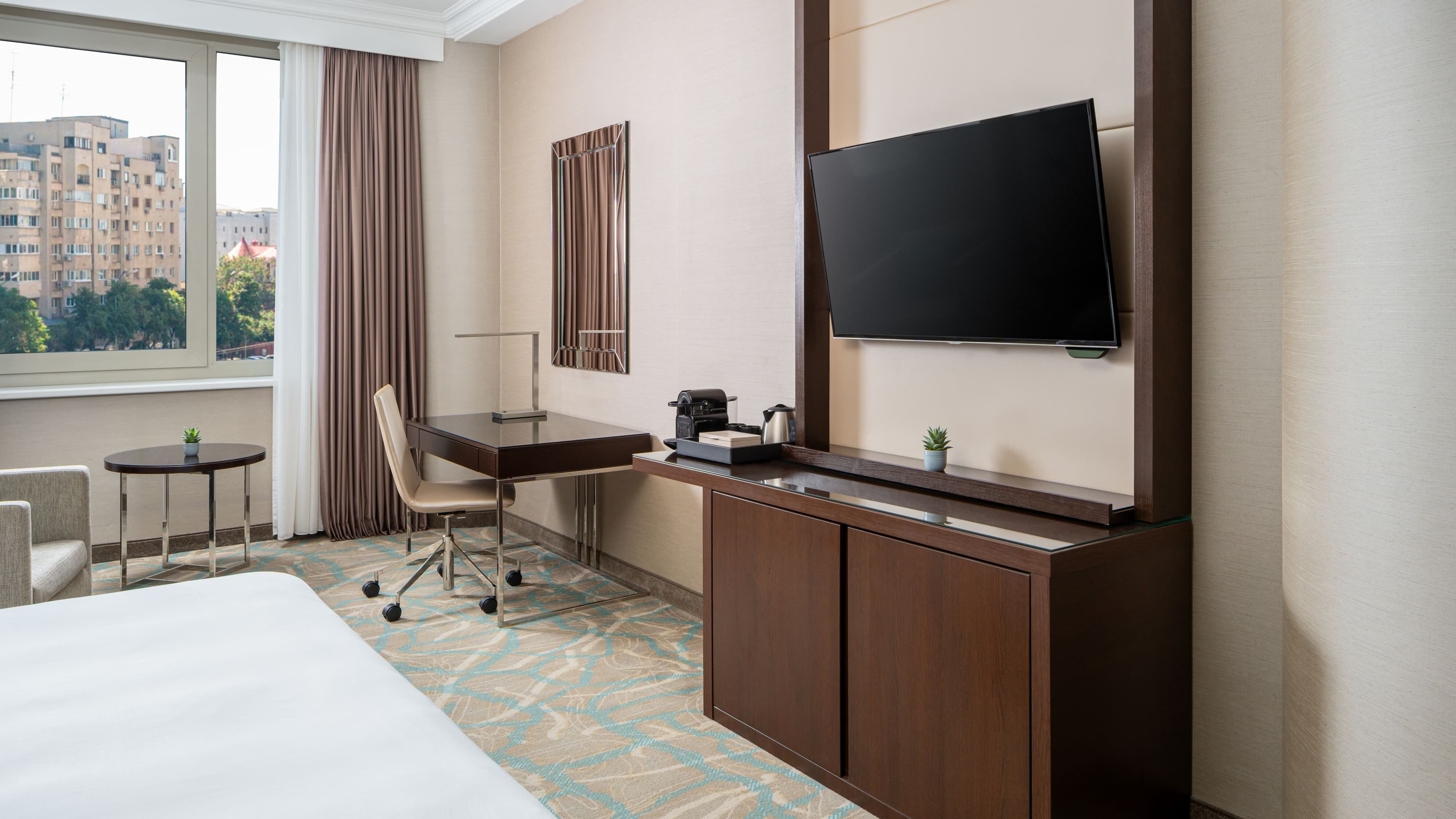 JW Marriott Bucharest Grand Hotel — 10
