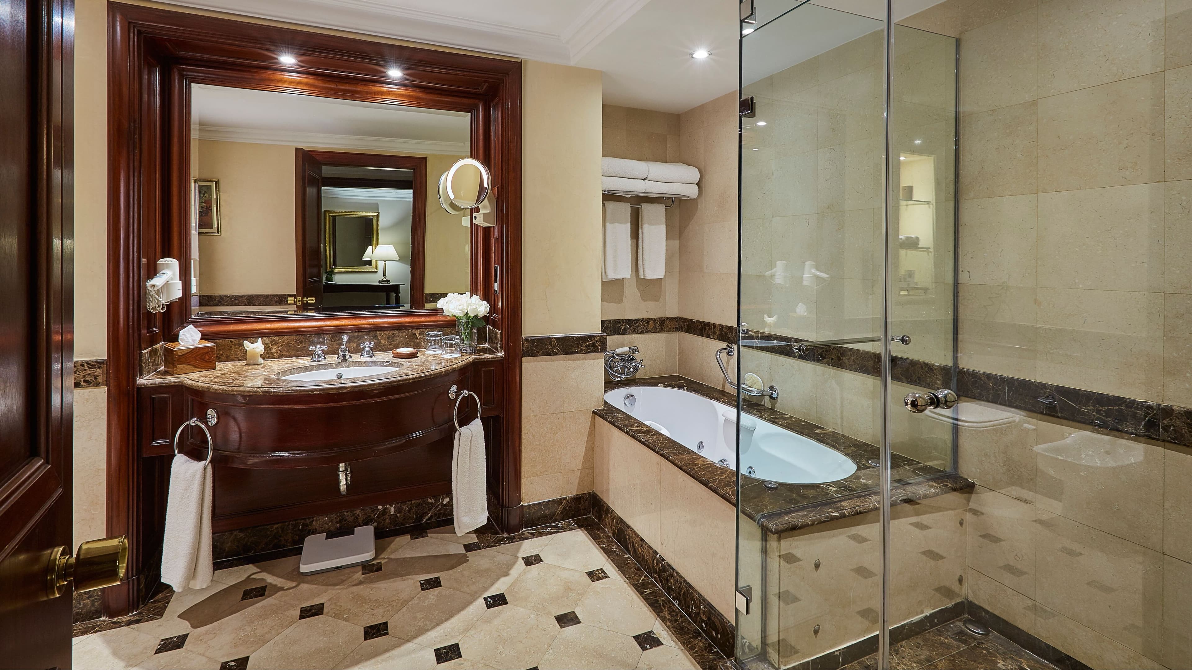 Deluxe Double Pool /Golf - Image 7