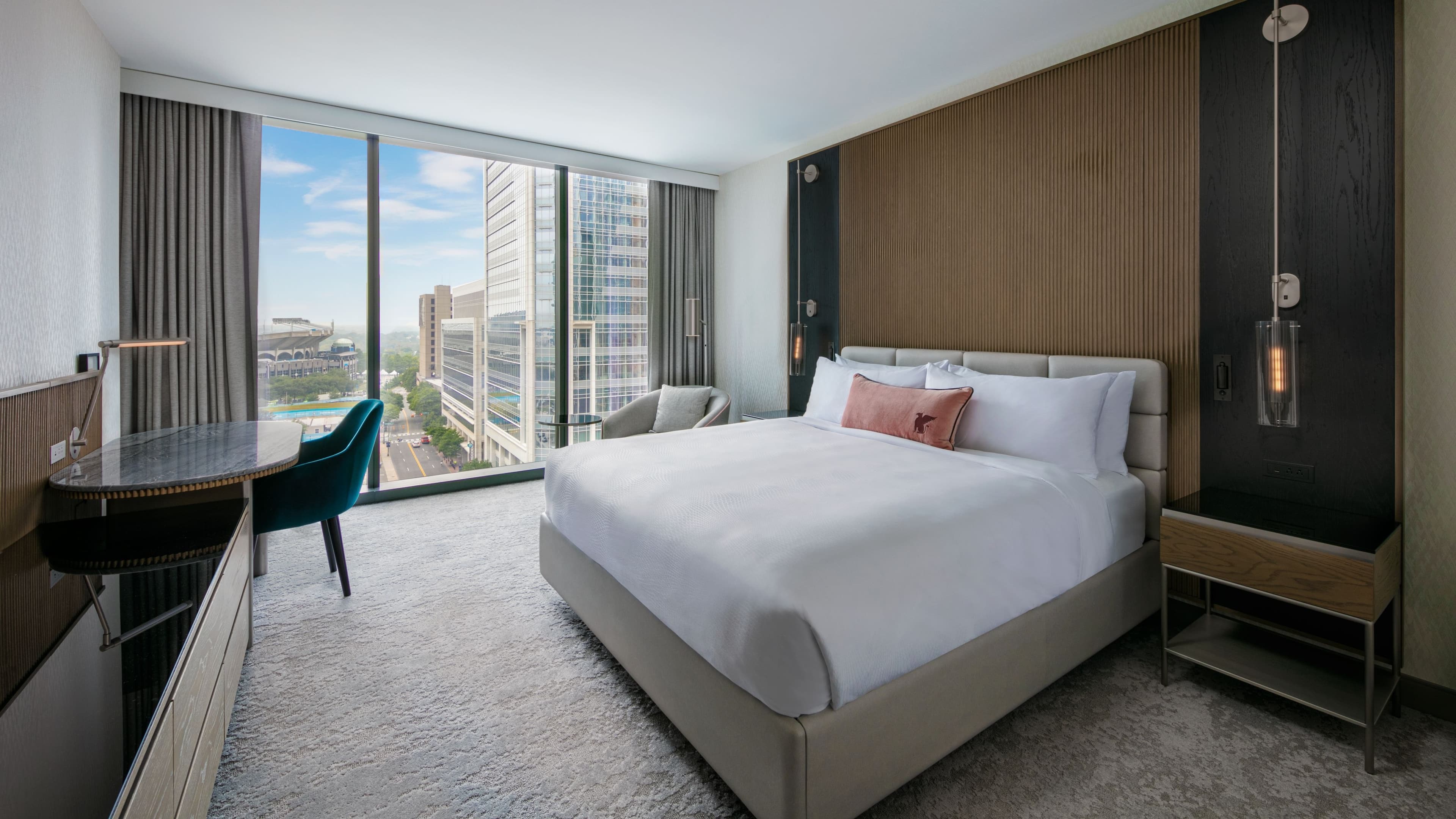 JW Marriott Charlotte - Image 2