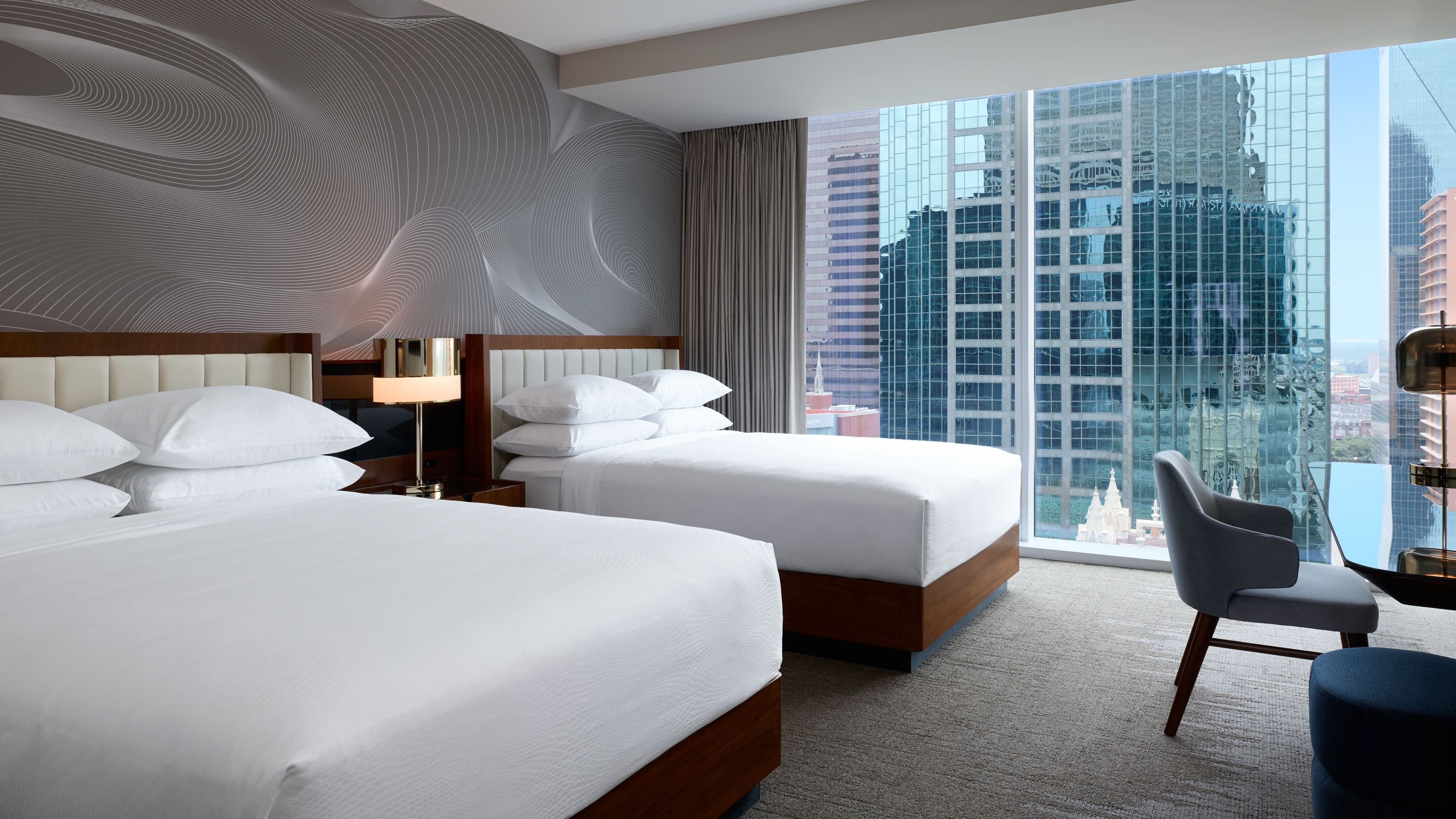 Standard 2 Queens - Image 1