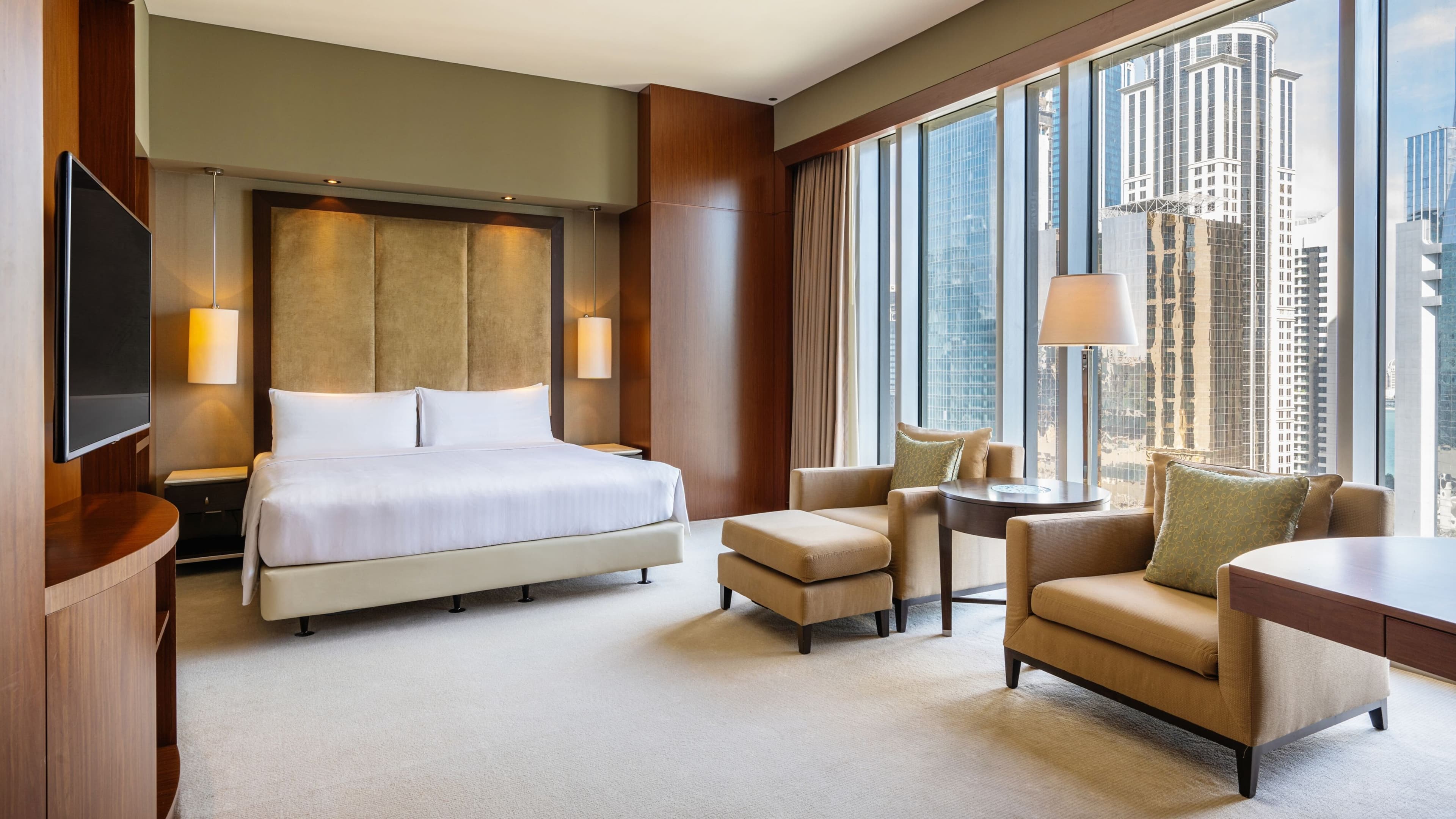 Deluxe Guest room - Image 7