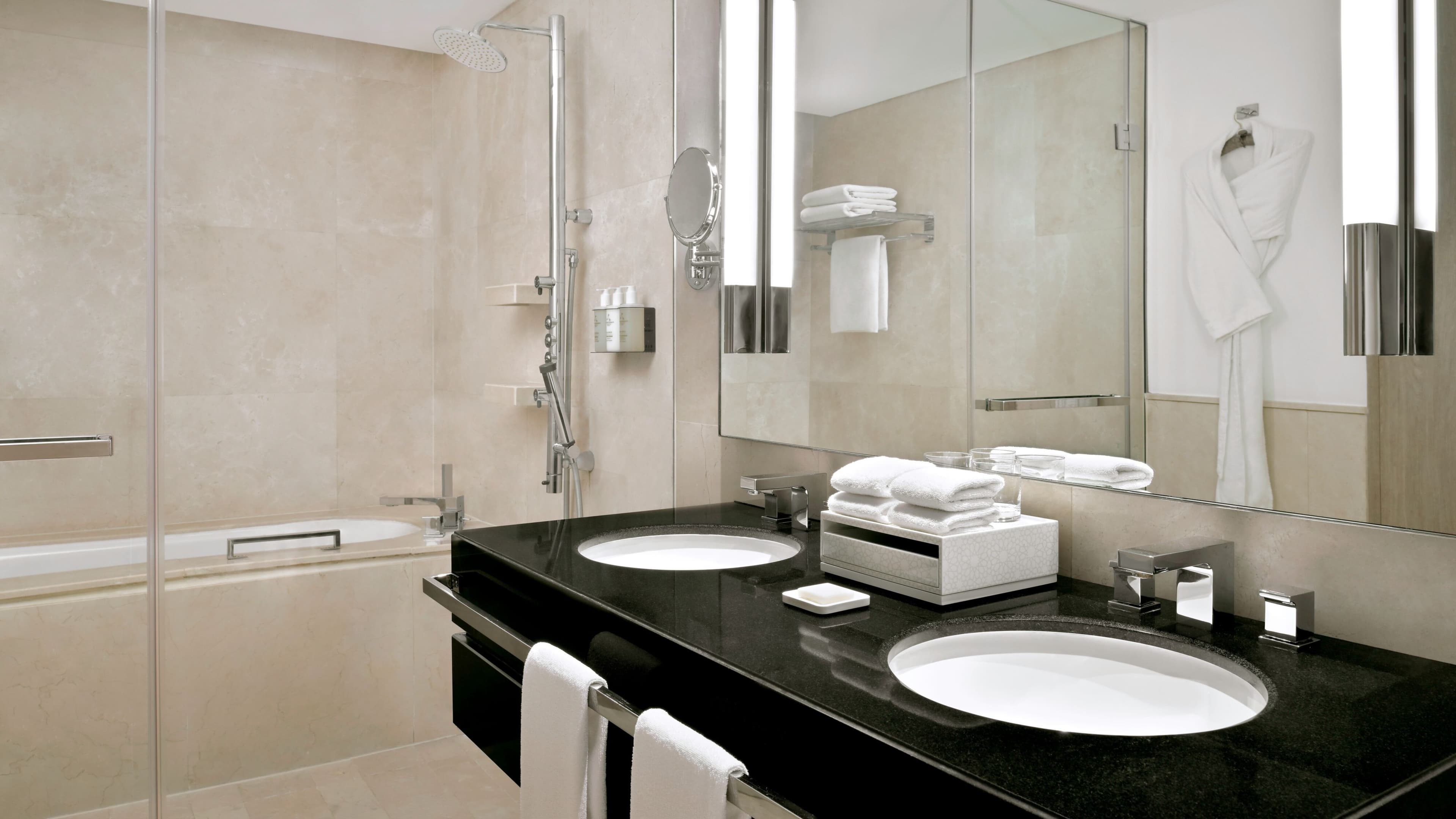 Holiday Inn Express Dubai - Jumeirah — 15