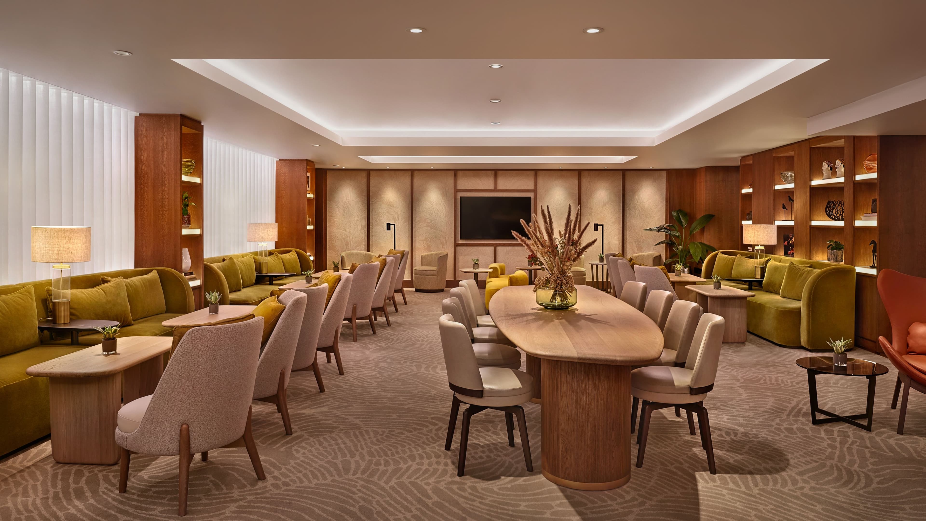 Executive Suite - Image 7