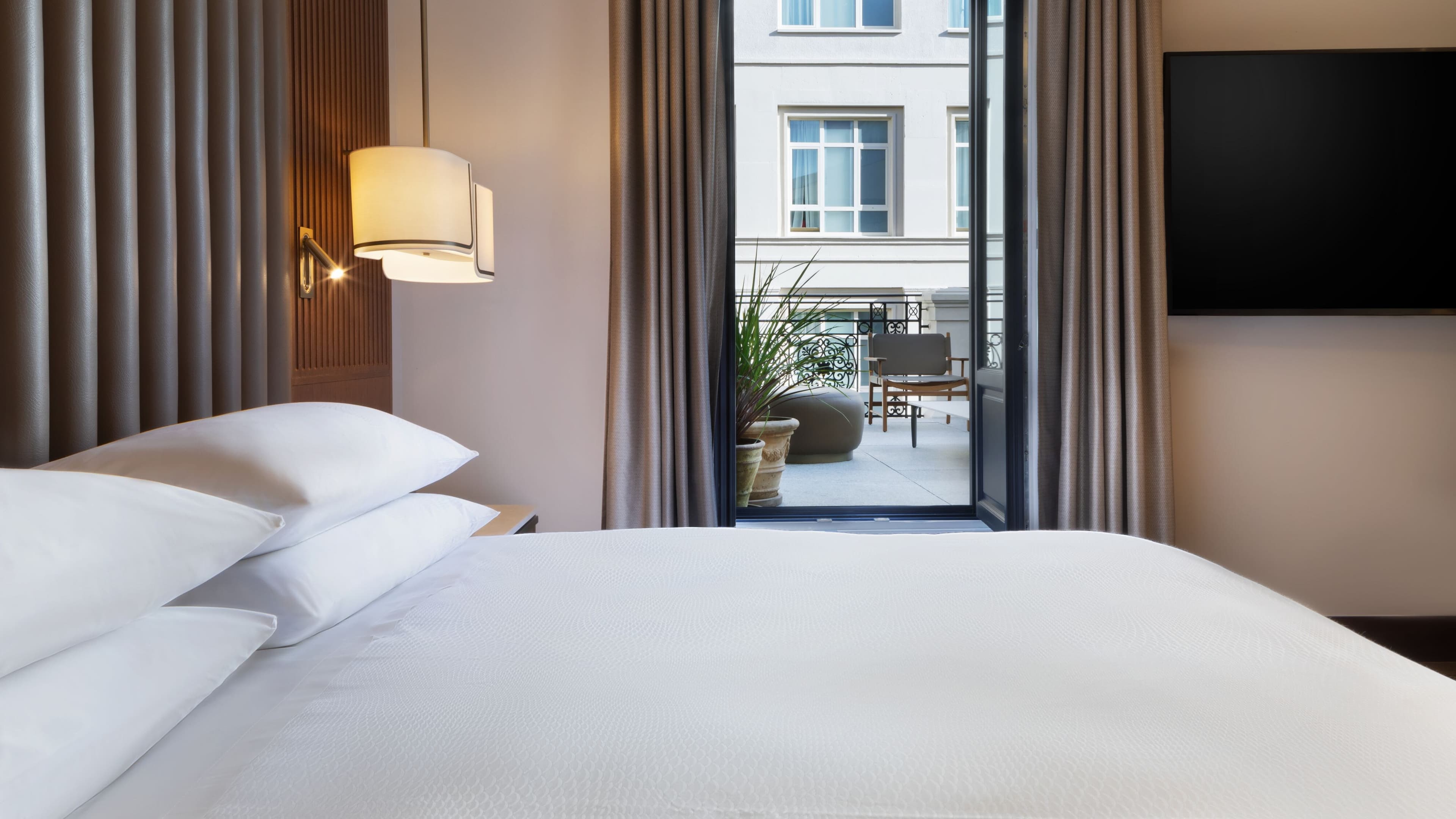 JW Marriott Hotel Madrid — 41