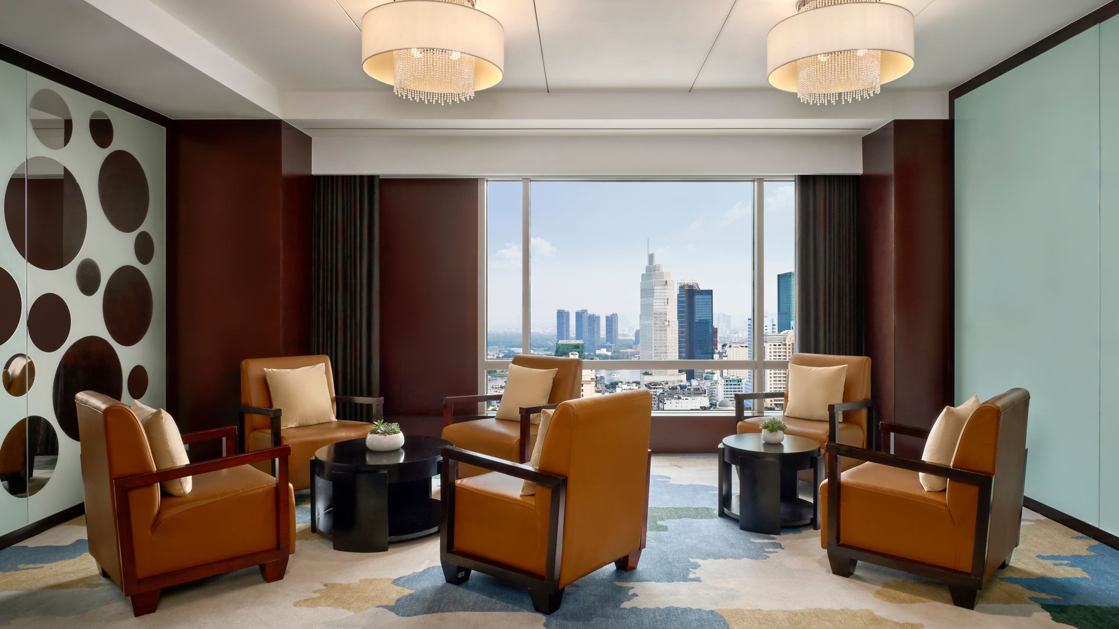 JW Marriott Hotel & Suites Saigon — 6