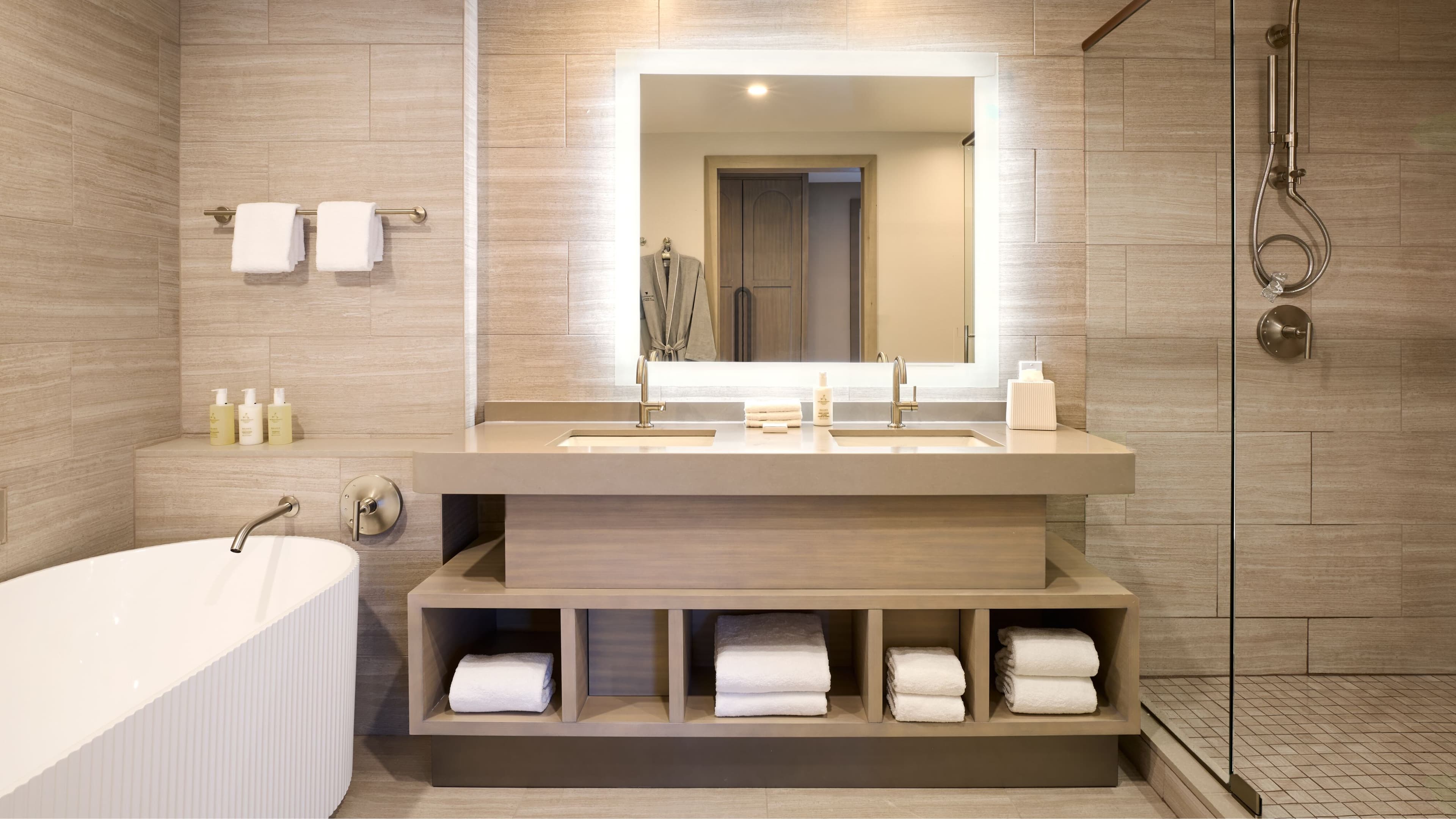 JW Marriott St. Maarten Beach Resort & Spa - Image 5