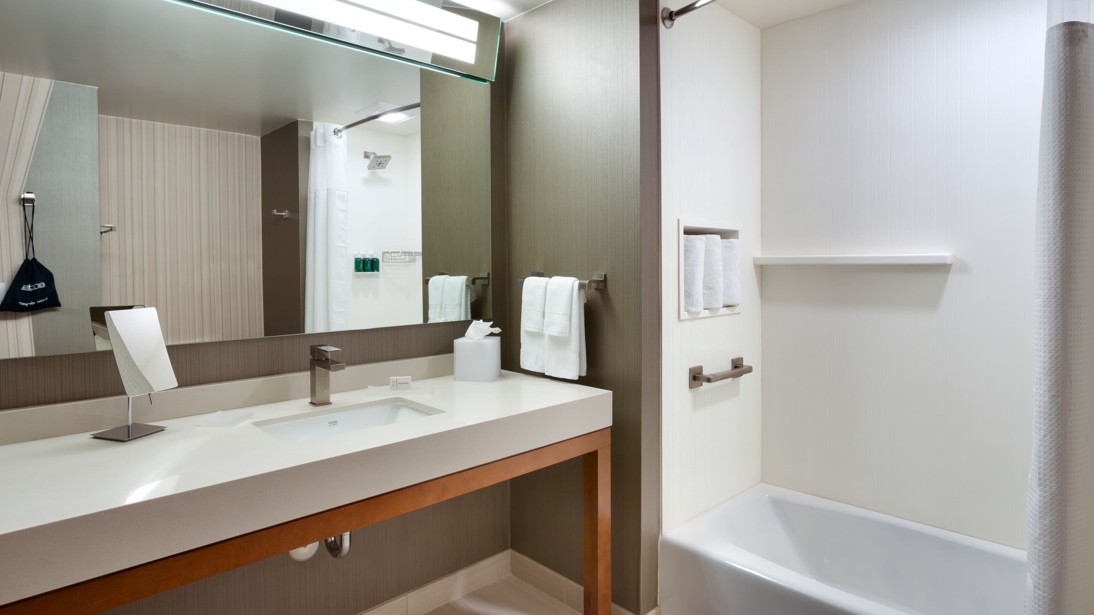 InterContinental Los Angeles Downtown — 10