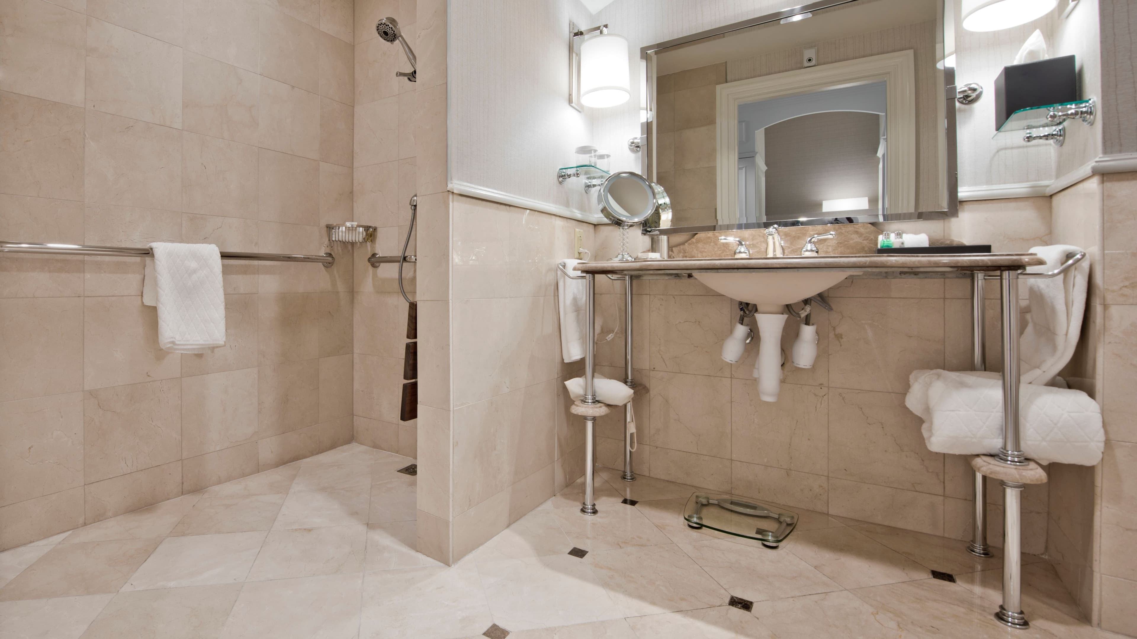 The Ballantyne, a Luxury Collection Hotel, Charlotte — 19
