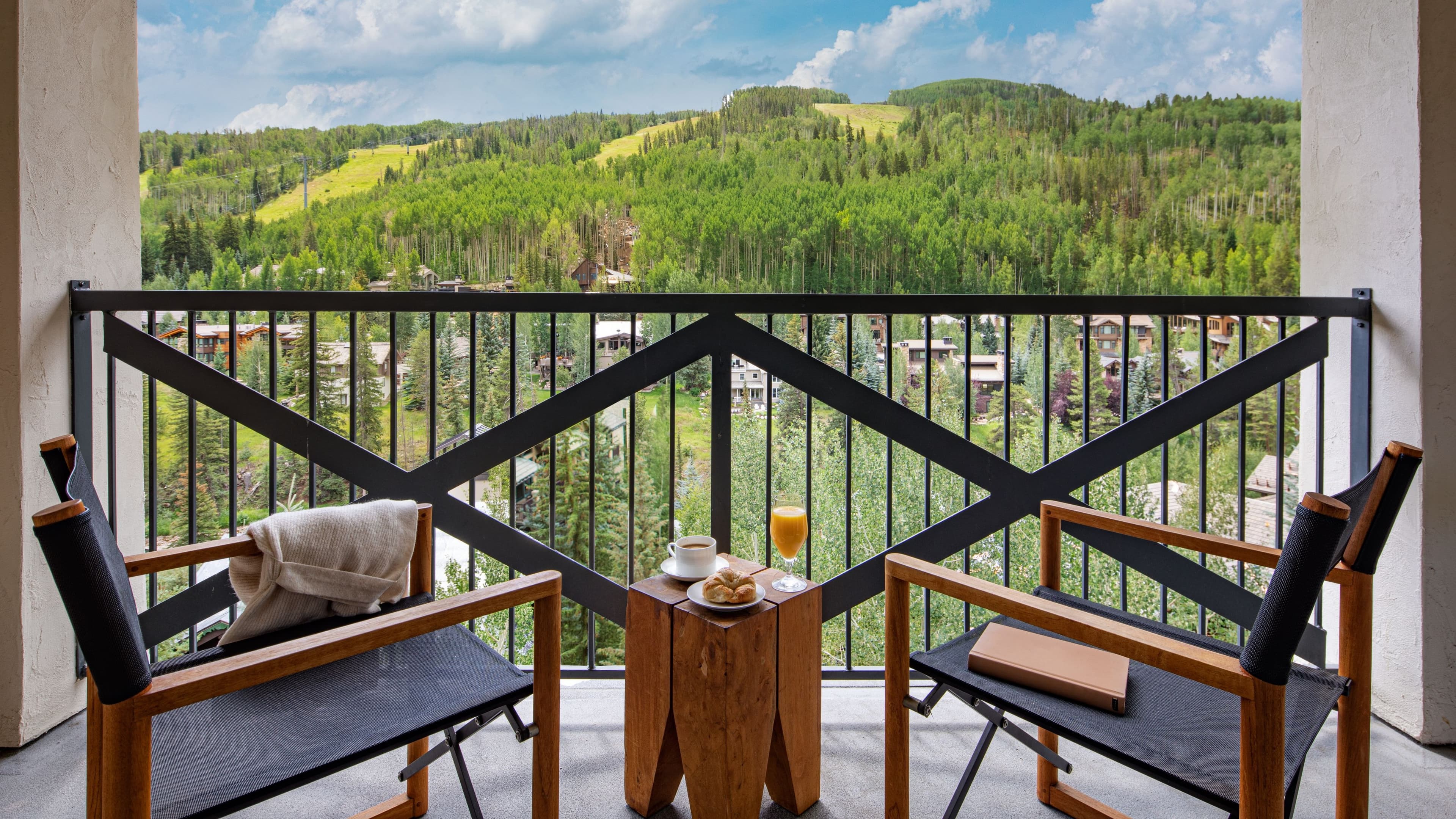 The Hythe, a Luxury Collection Resort, Vail — 11